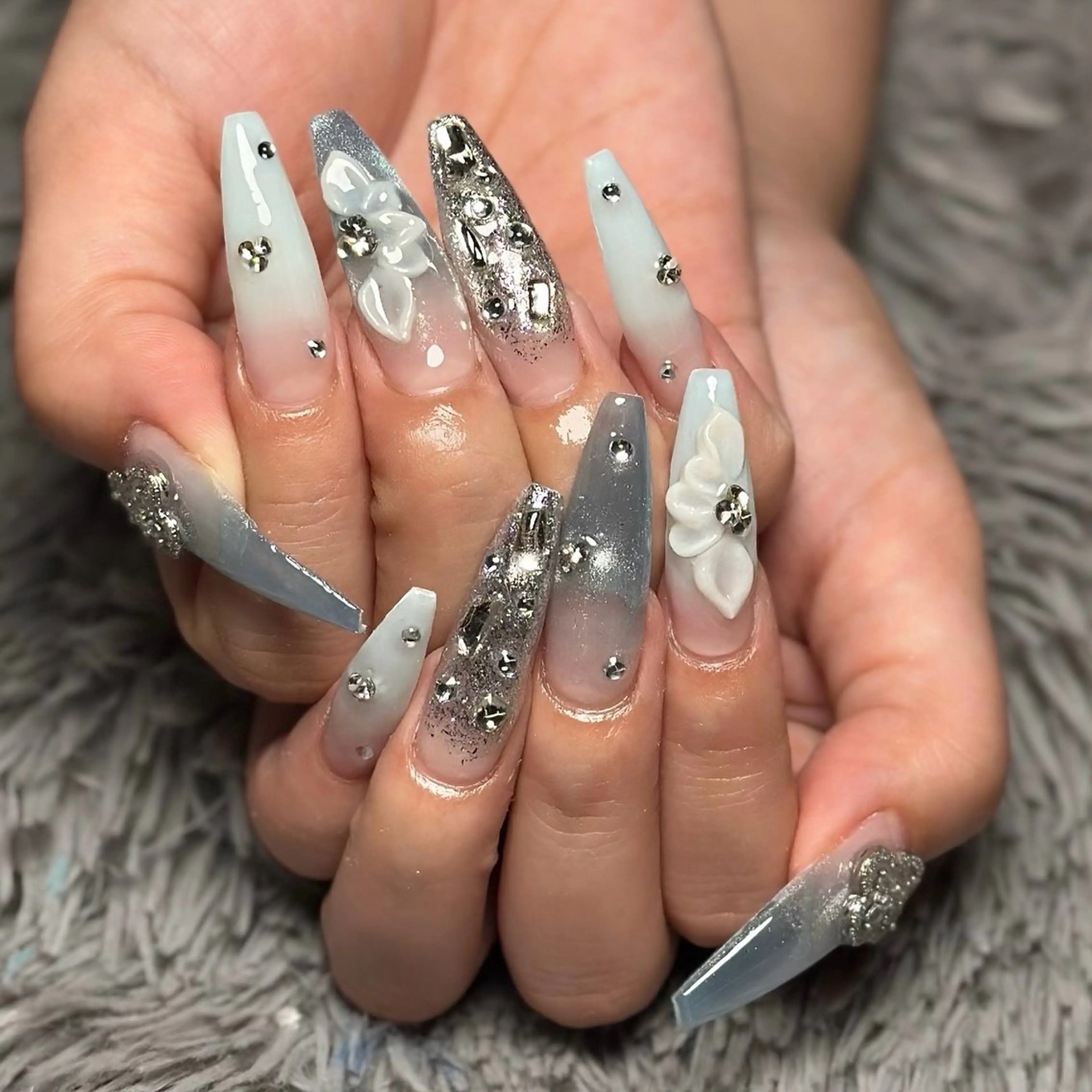 【チップ】※オフあり！カラーグラデーションのみの写真