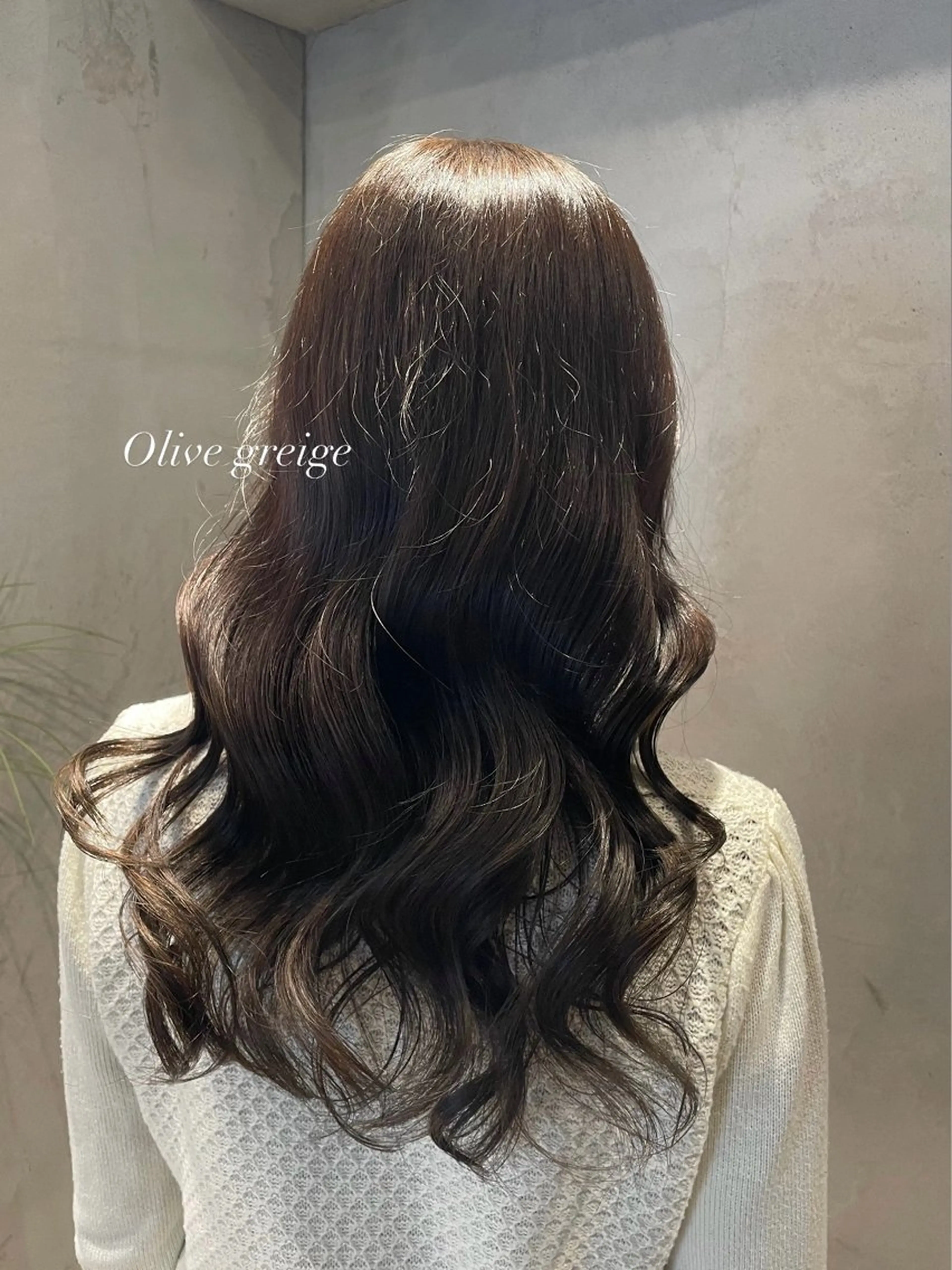 ロング カラー 透明感カラー 似合わせカット ヘアカラー トリートメント Luna ☾ ໋のヘアスタイル