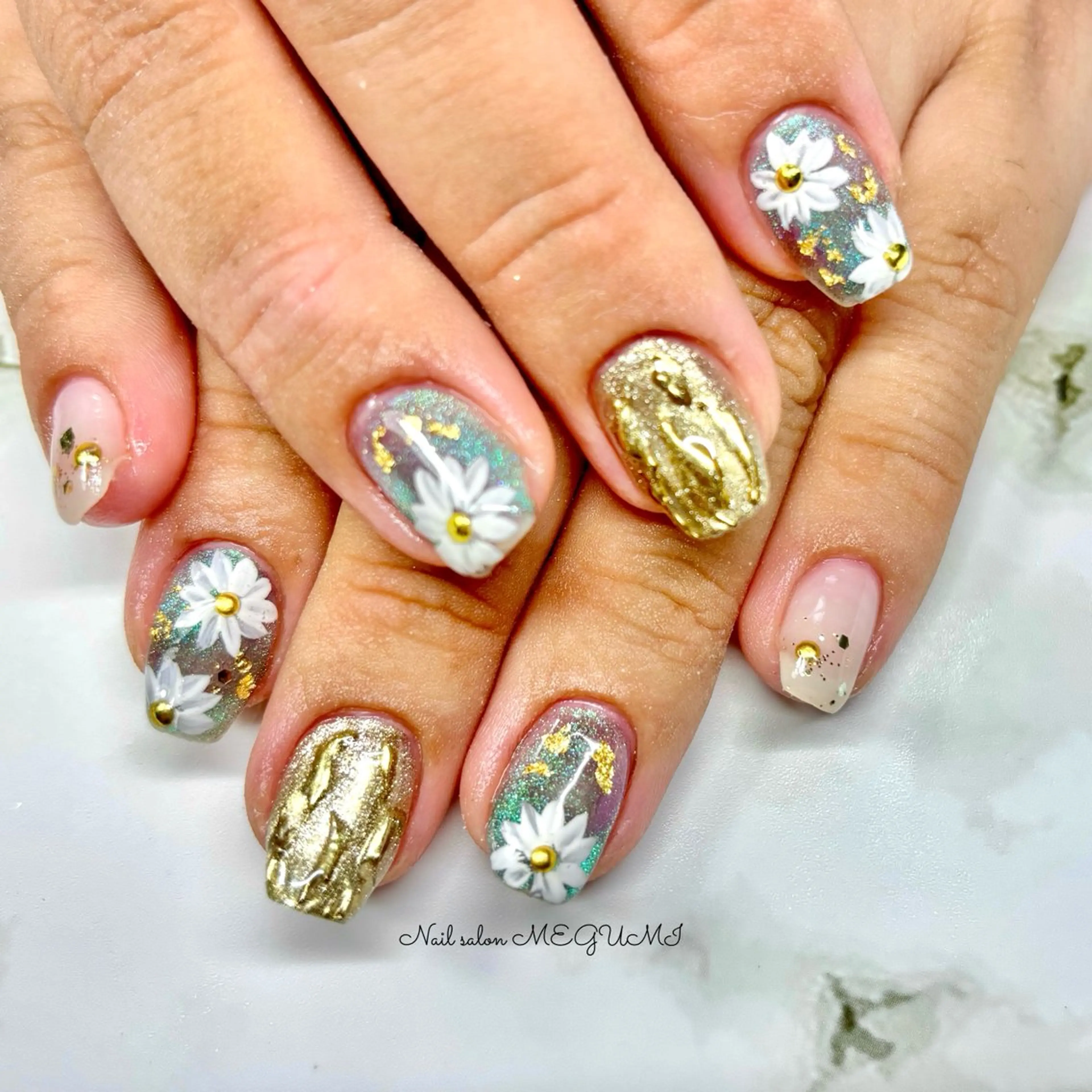 ネイル Nail salon MEGUMIのネイルデザイン