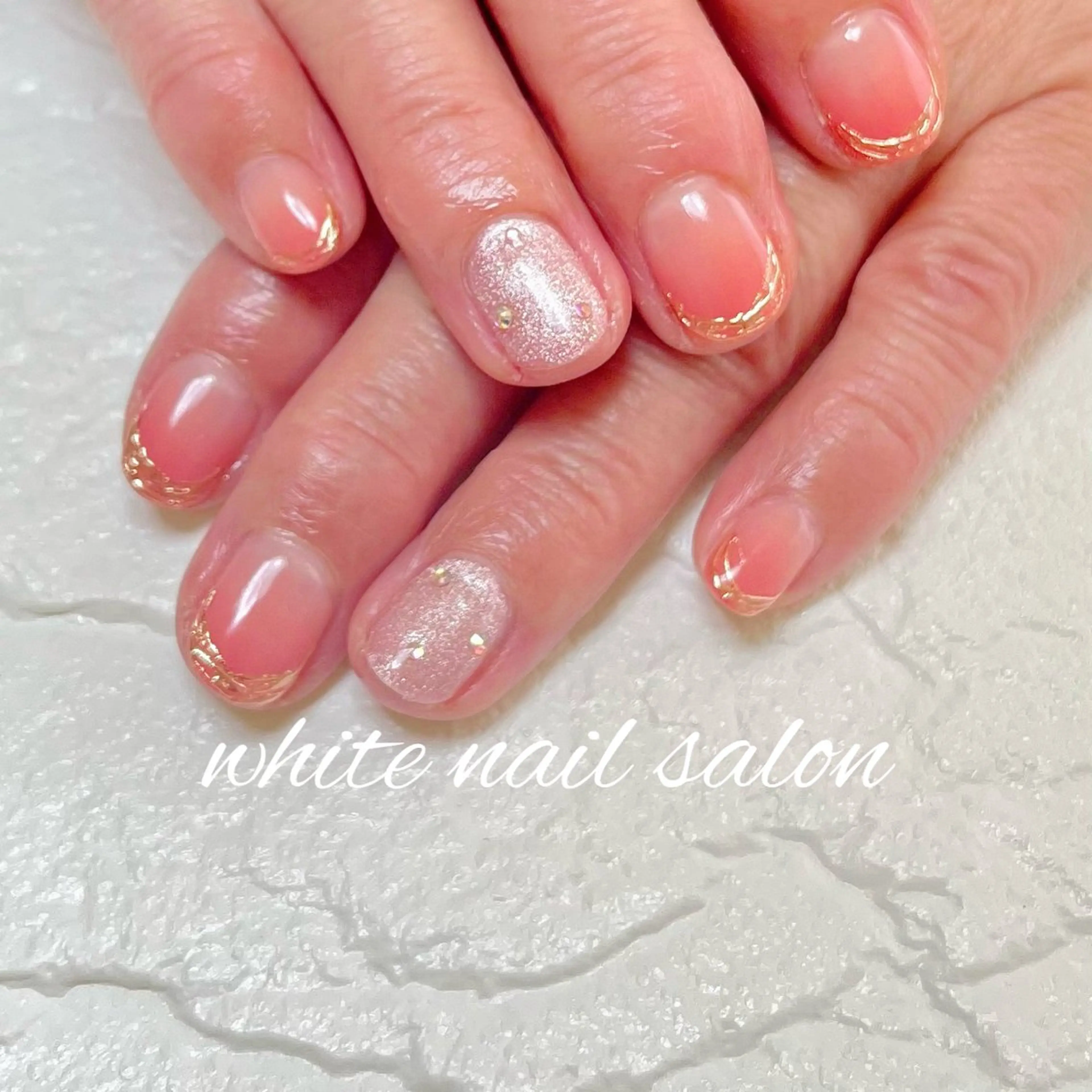 ネイル 持ち込み ハンドネイル white nail salonのネイルデザイン