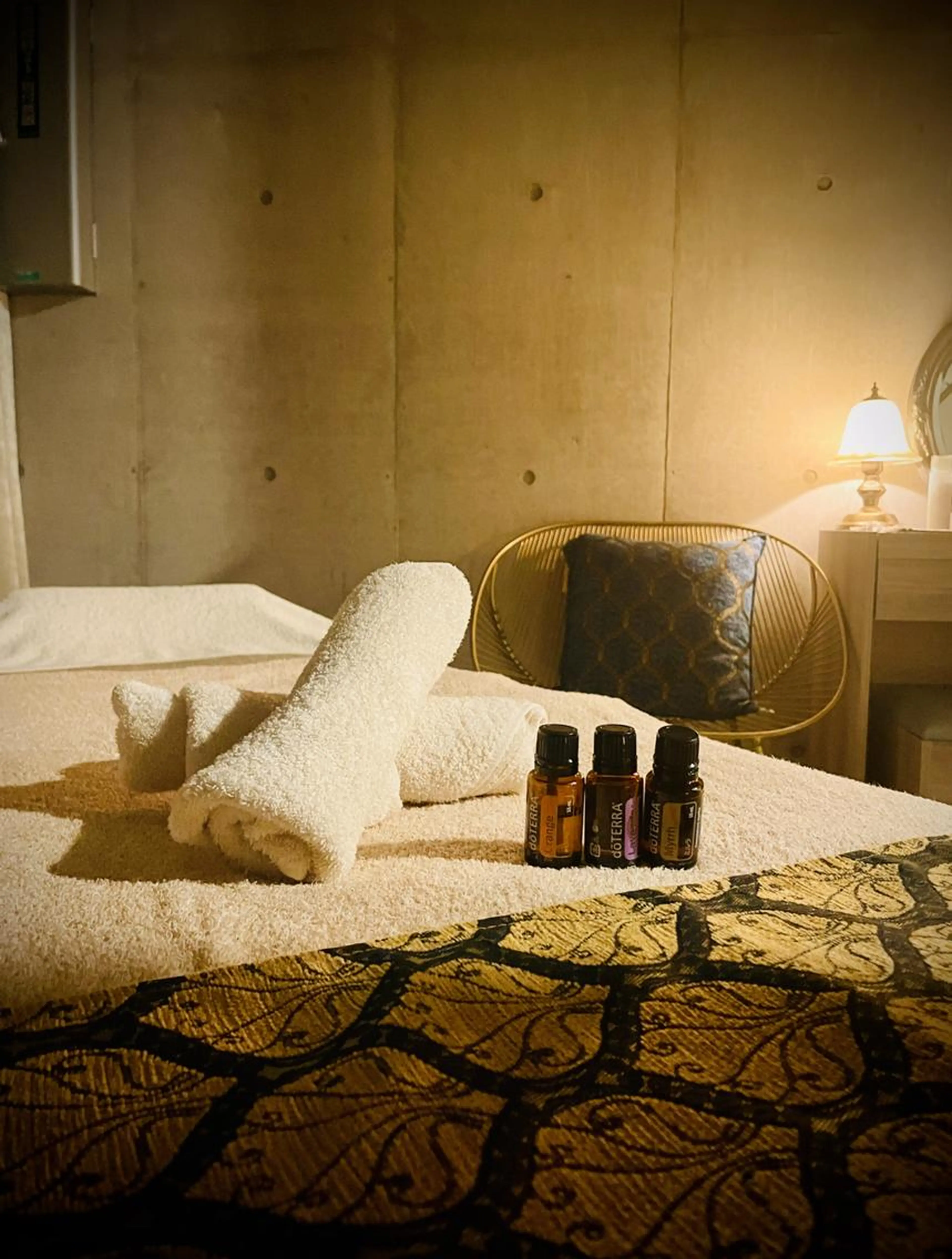 【根底までオールハンドで揉みほぐし】ドライマッサージ(60分)¥8800→¥7000の写真