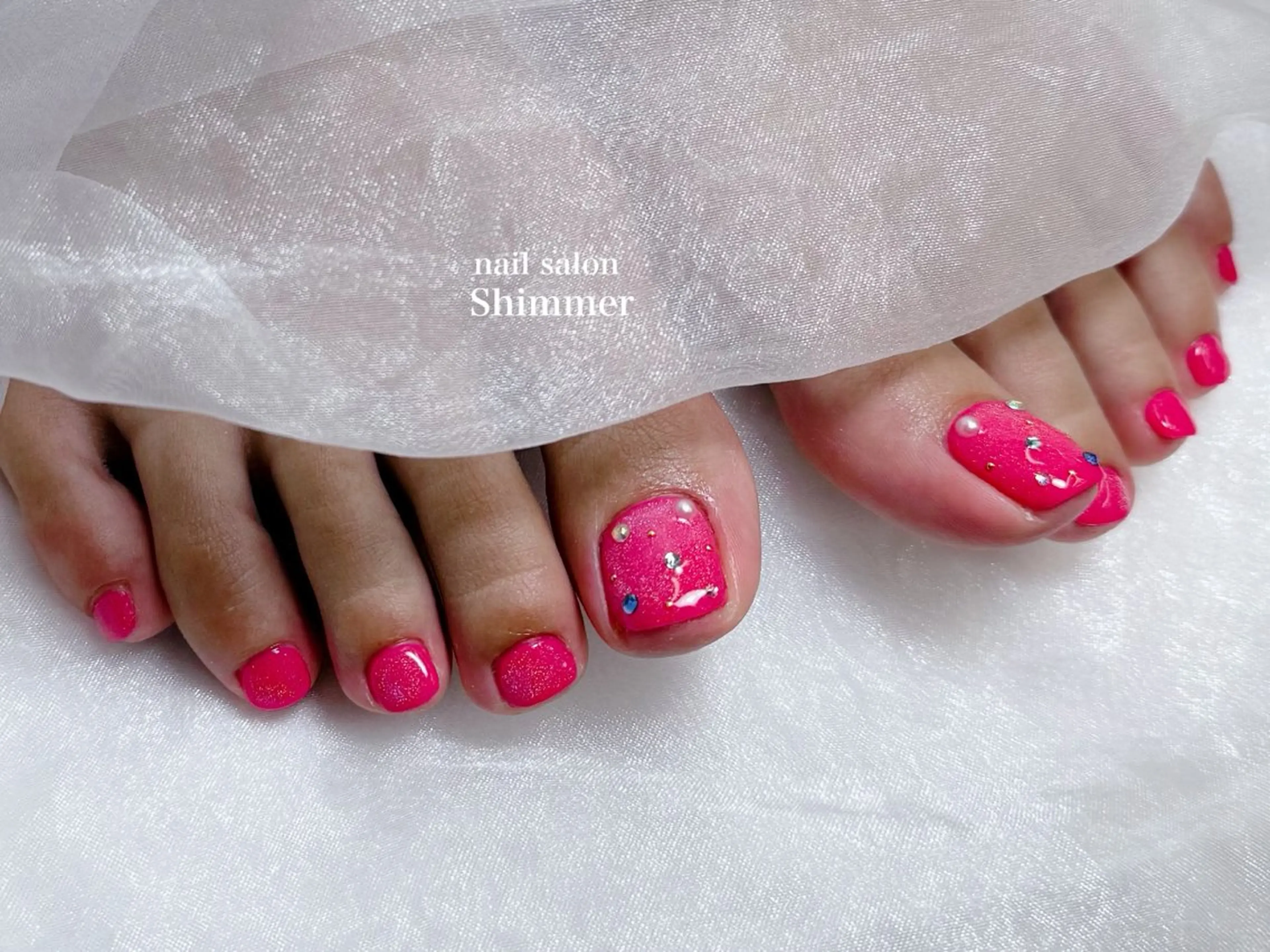 ネイル フットネイル Shimmer Risaのネイルデザイン