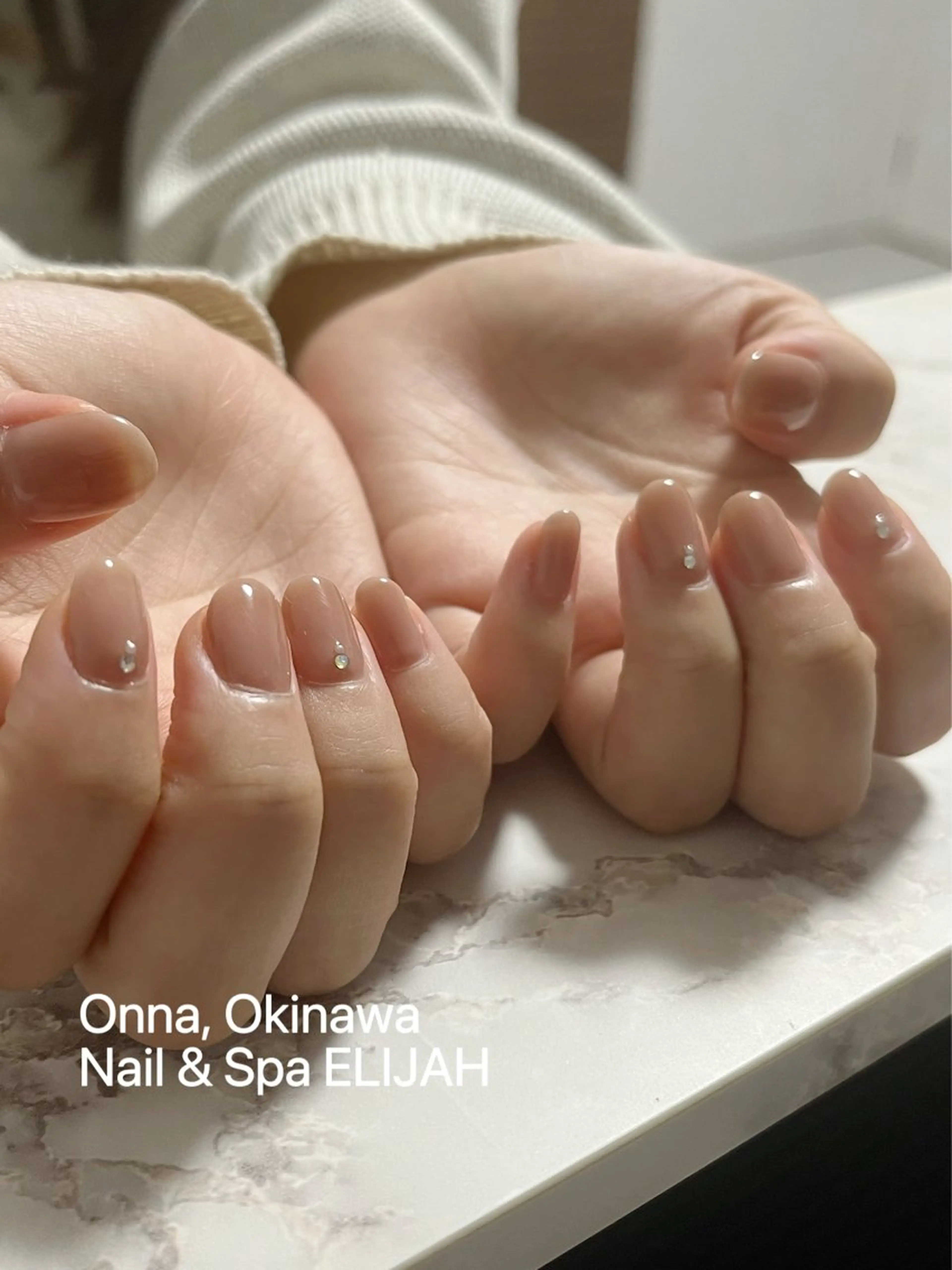 ネイル ハンドネイル ダンラップ新里 友簣乃のネイルデザイン