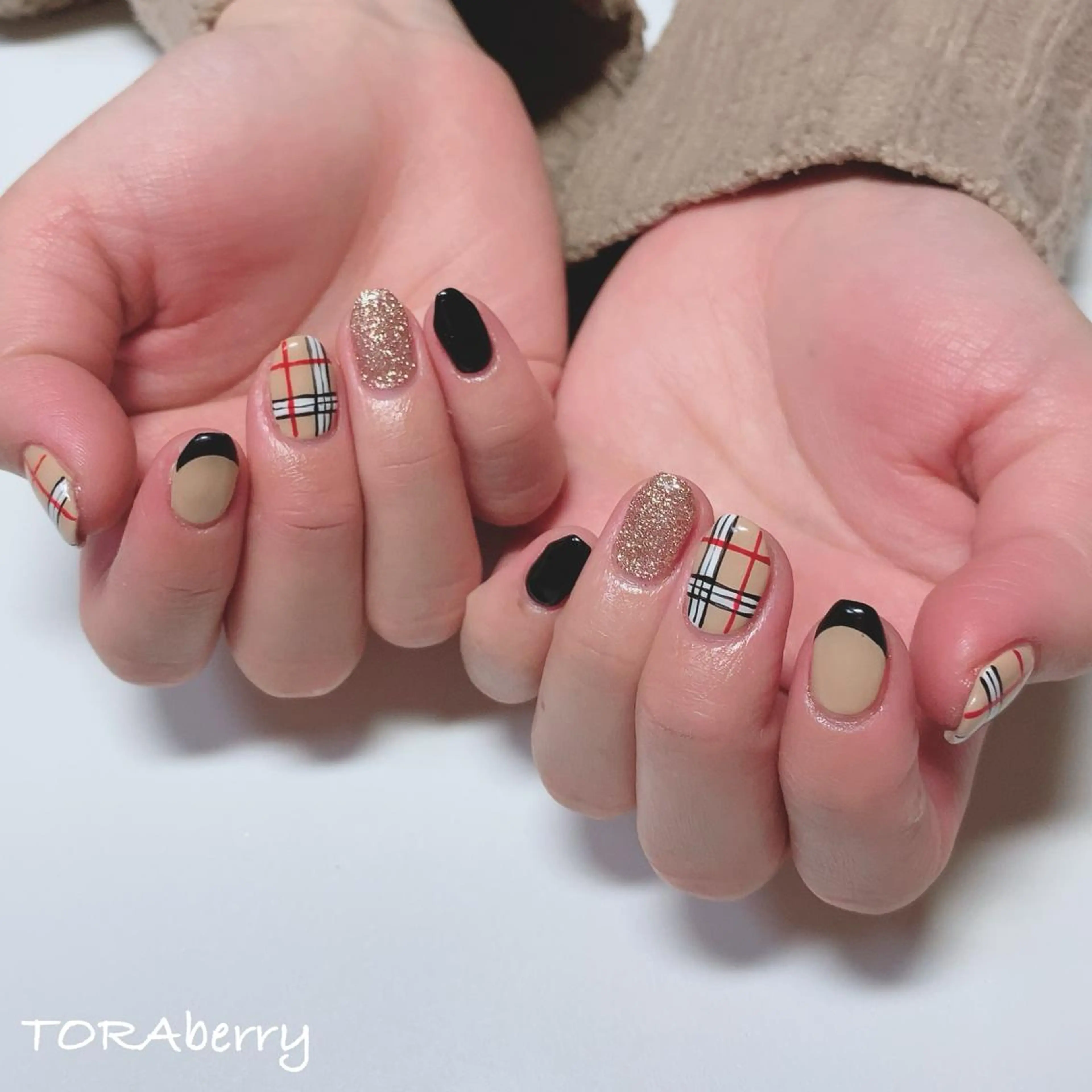 ネイル ハンドネイル ネイリスト なつみのネイルデザイン