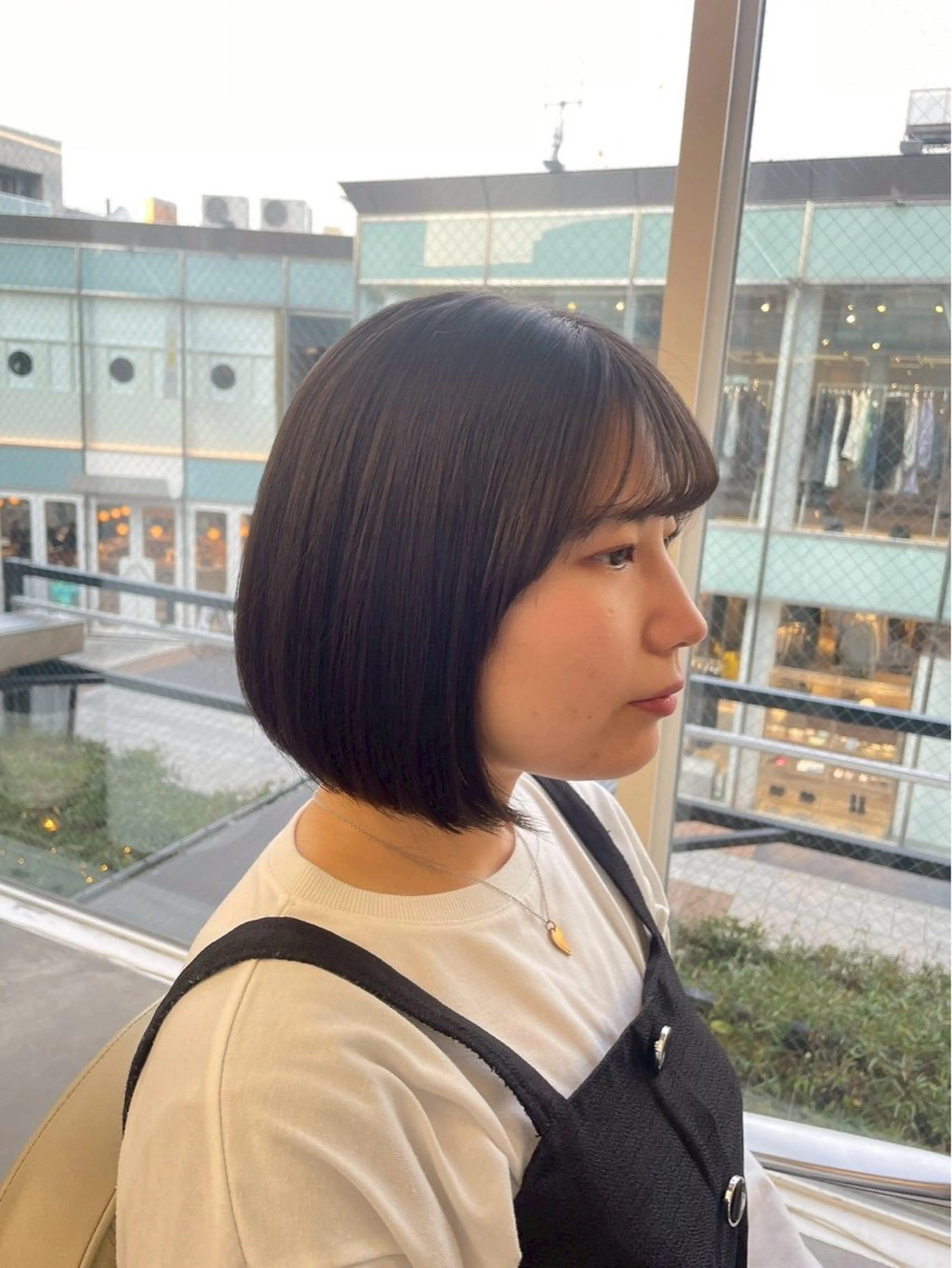 ショート カット ヘアカラー トリートメント 🎧ayaka/ボブ /透明感カラー🩵のヘアスタイル