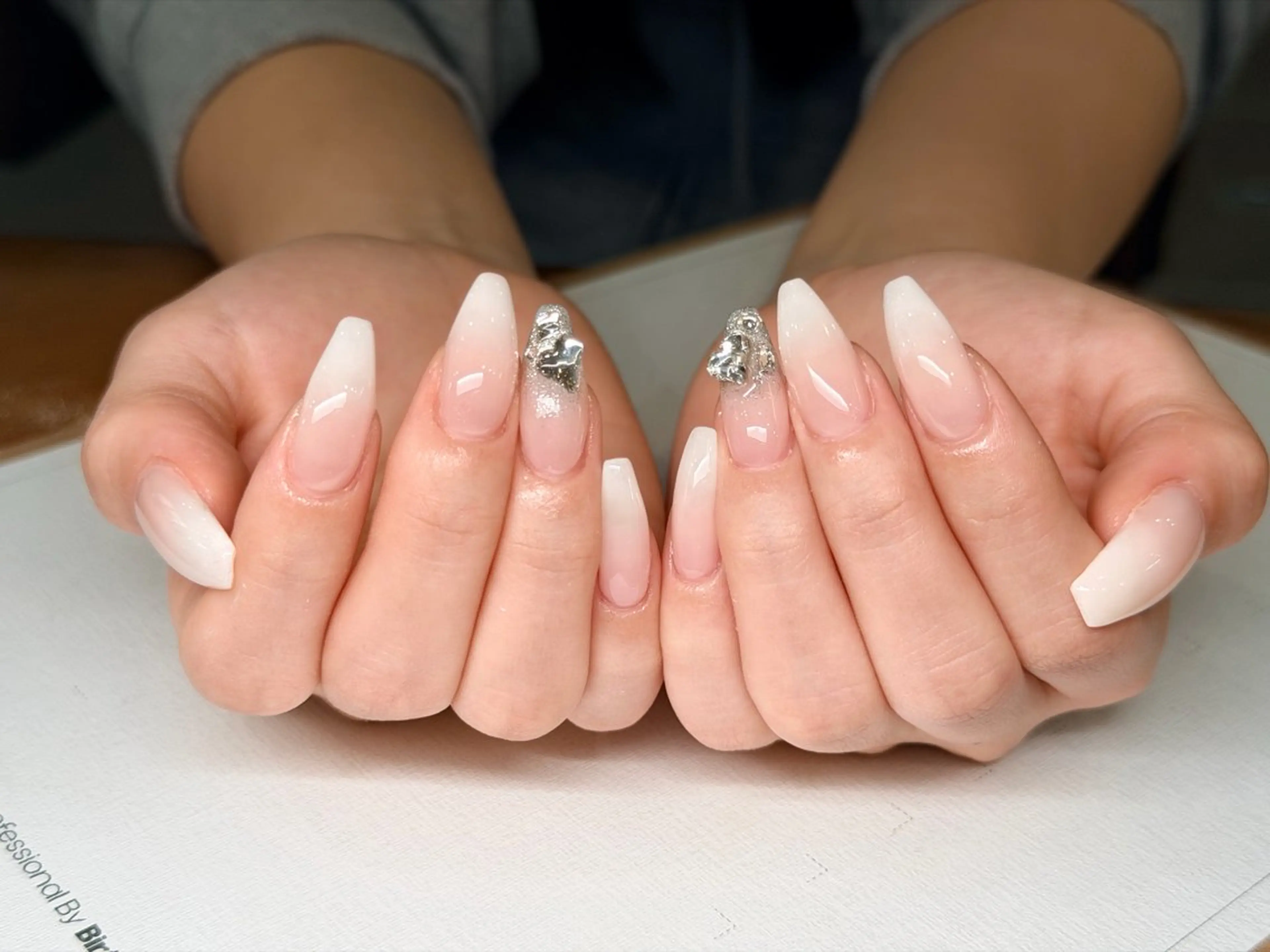 ネイル フレンチネイル 韓国ネイル マグネットネイル ニュアンスネイル ワンカラーネイル ハンドネイル アミ ちゃんのネイルデザイン