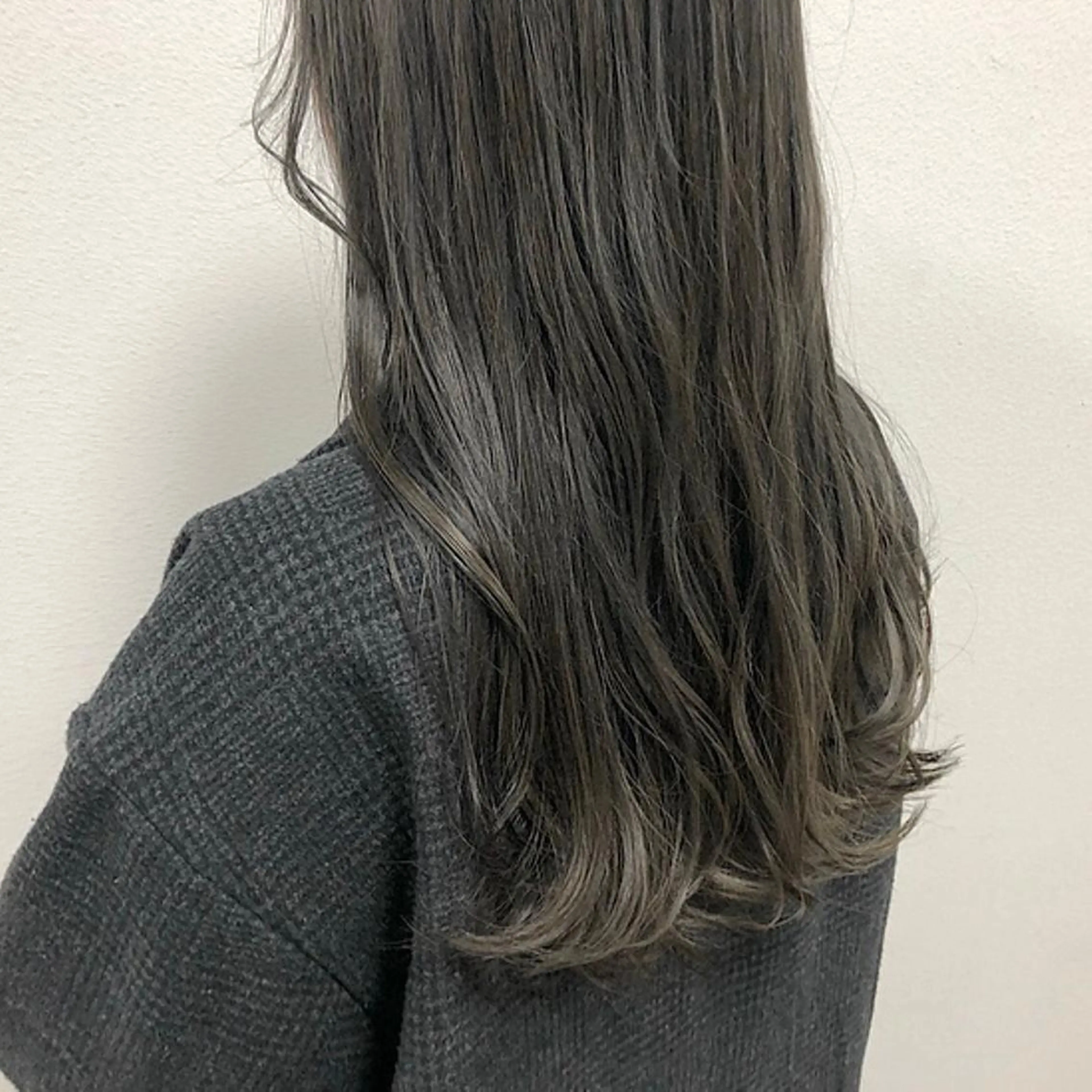 ロング カラー GPIP 近藤沙樹のヘアスタイル