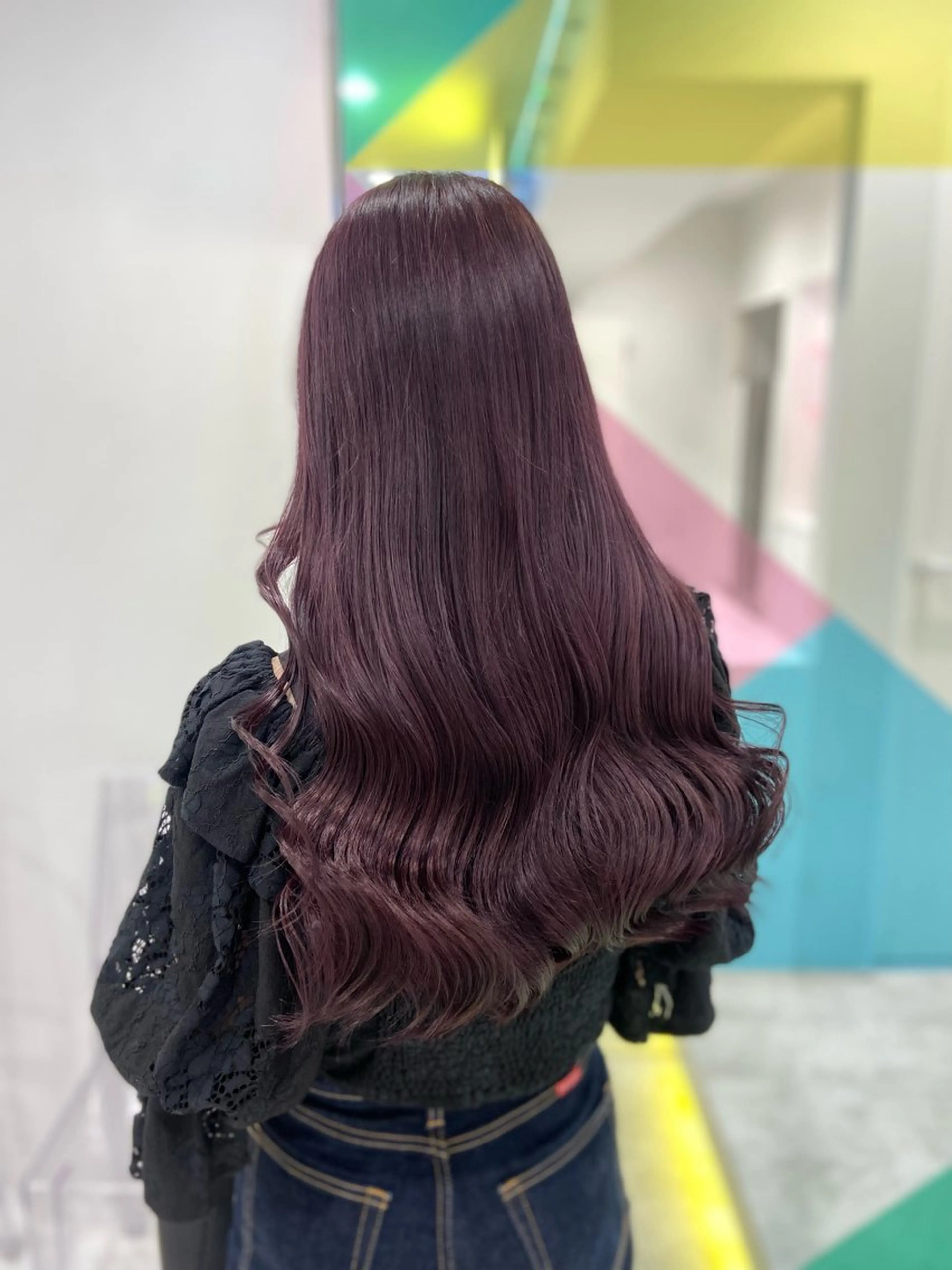 ロング カラー モテ髪ハイトーン🫧 serina🎀池袋のヘアスタイル