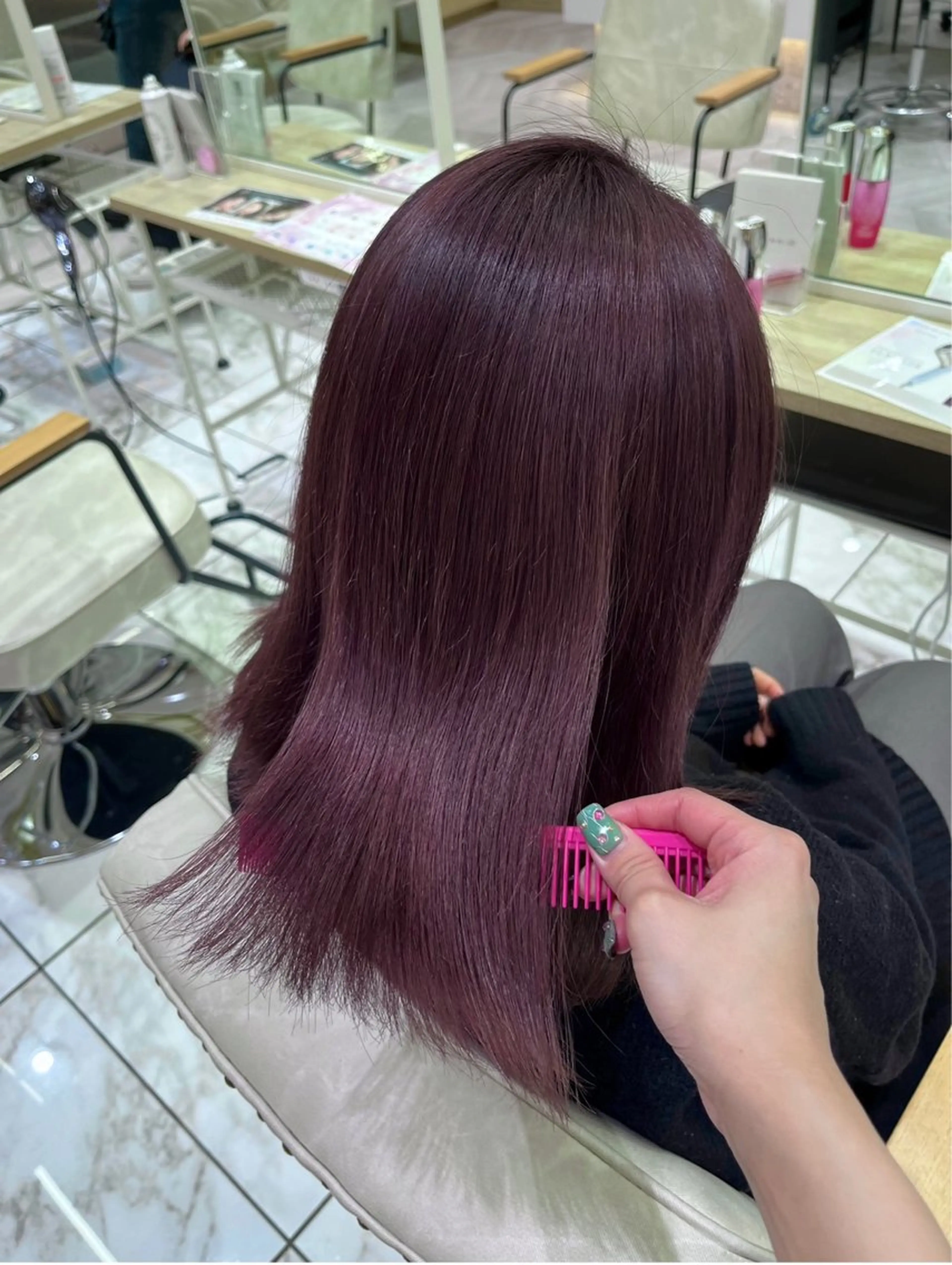セミロング カラー セミロングパーマ ダブルカラー イヤリングカラー ハイライトカラー ハイトーンカラー ヘアカラー 髪質改善&艶カラー/ ほんだあみ (♡)のヘアスタイル