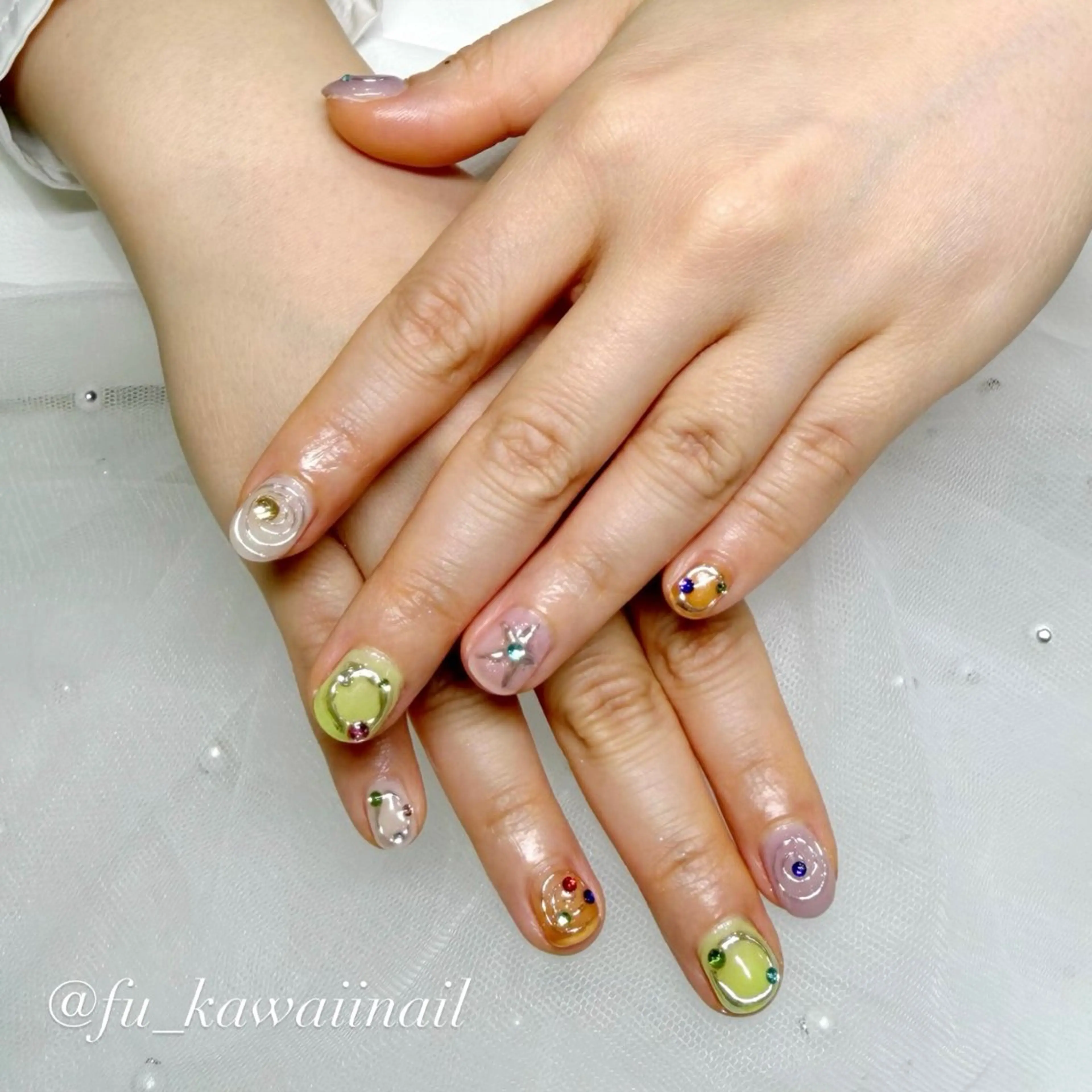ネイル ハンドネイル 🪞ヤギフウカ🪞 渋谷ネイルのネイルデザイン
