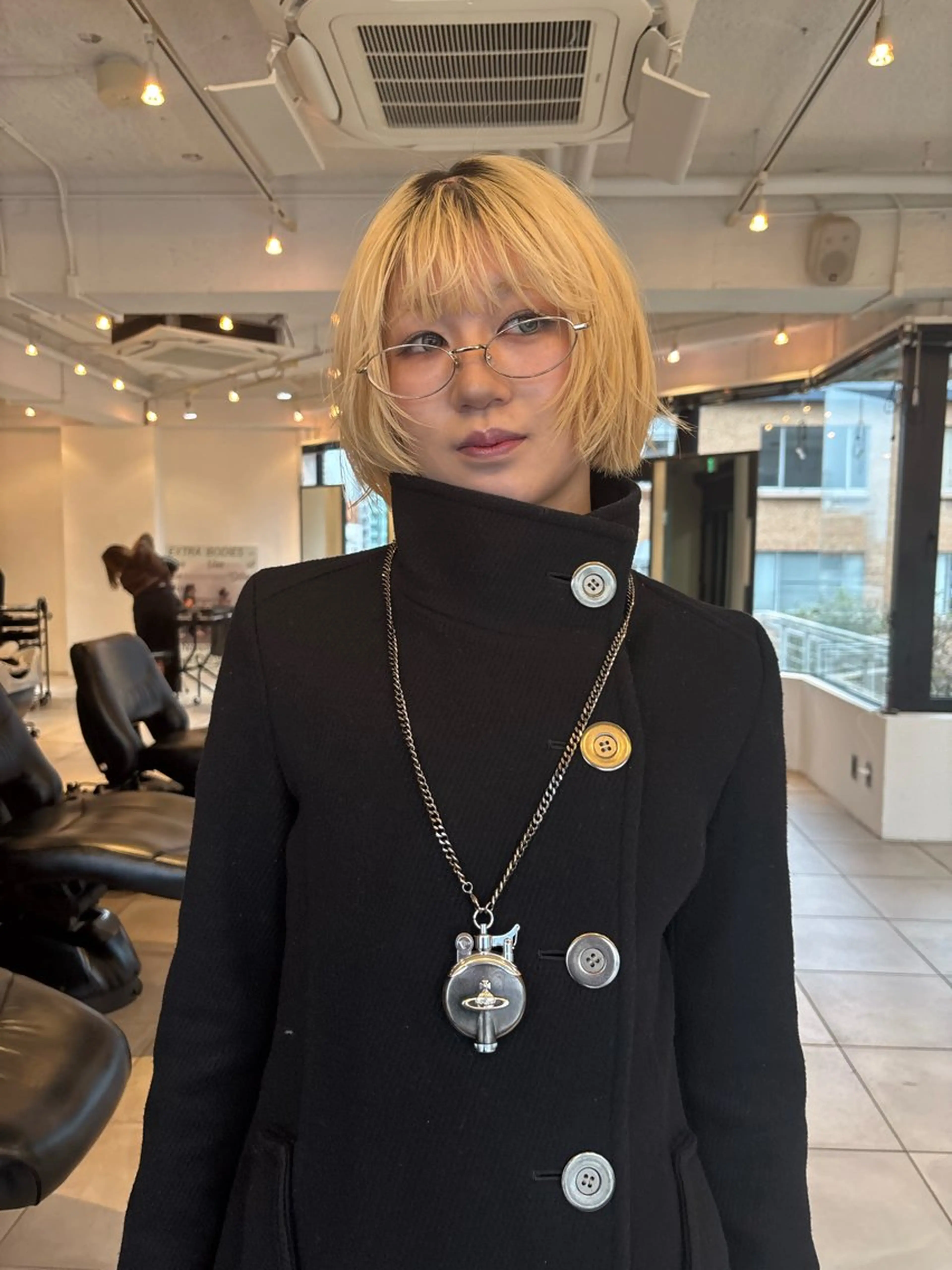 ショート ヘアカラー 🐏Yuna＊透明感 ハイトーンカラー✨のヘアスタイル