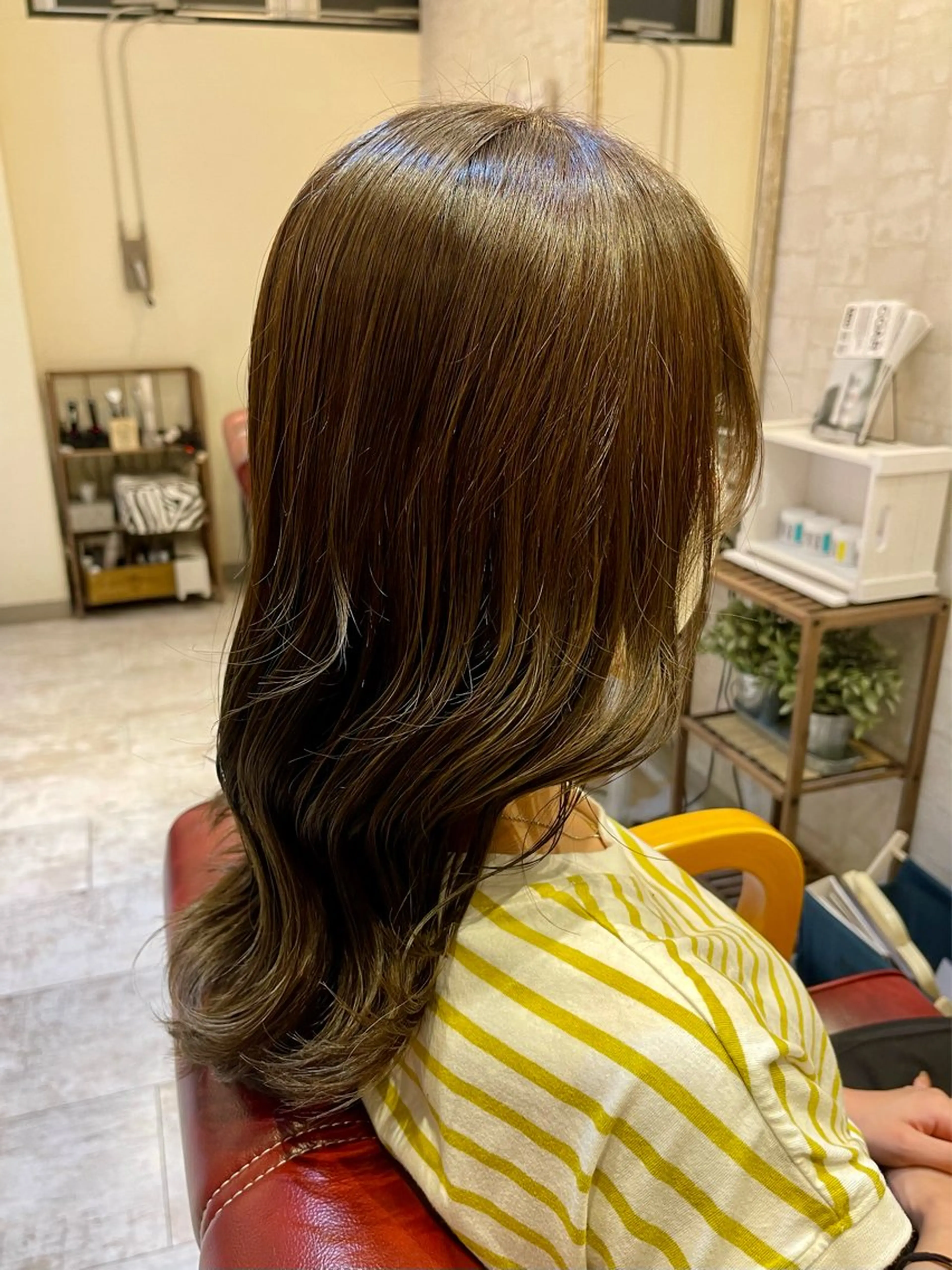 ロング カット ヘアカラー トリートメント 🍭透明感カラー 志賀拓海🍬🌈のヘアスタイル