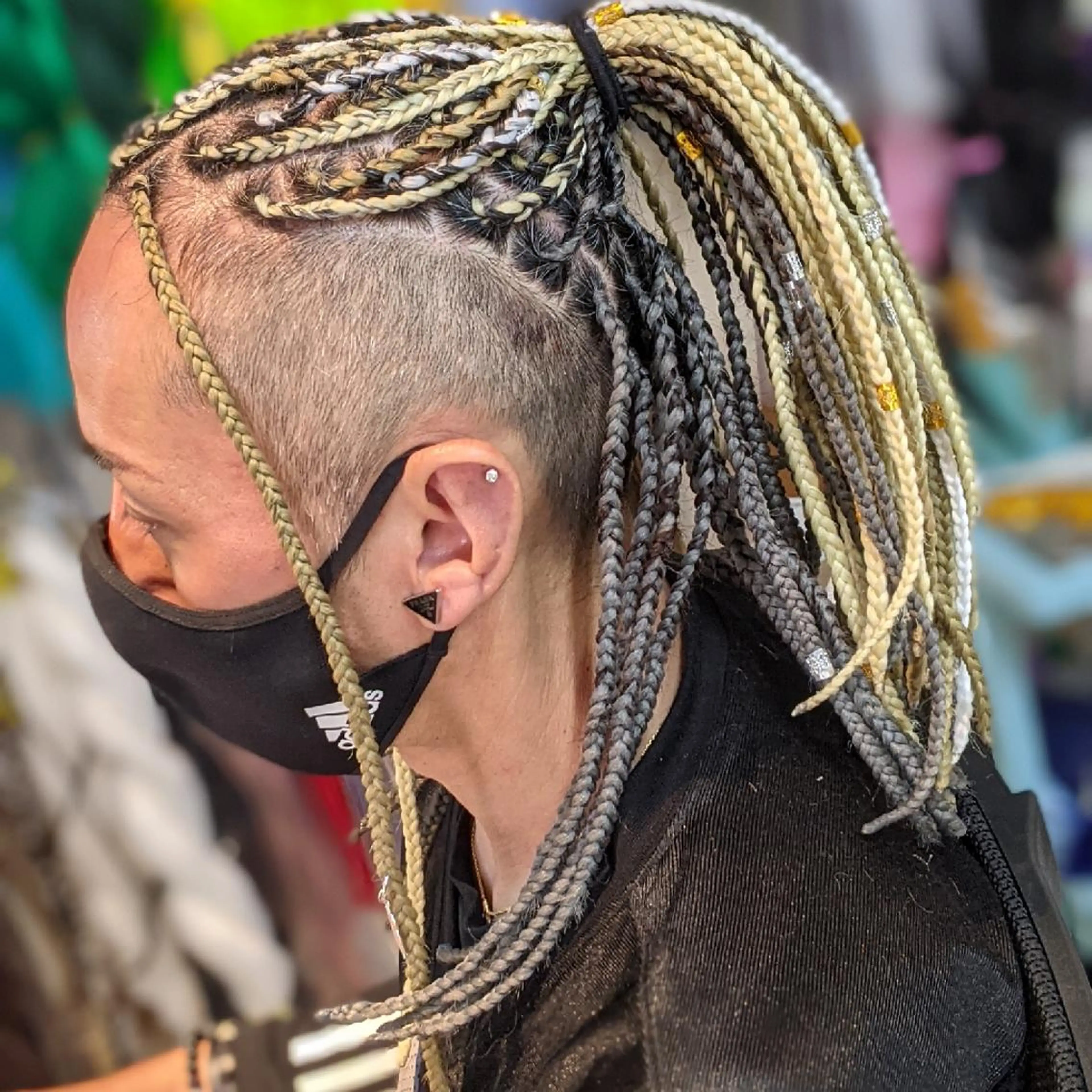 メンズ ヘアアレンジ メンズパーマ エクステ scamp ★のヘアスタイル