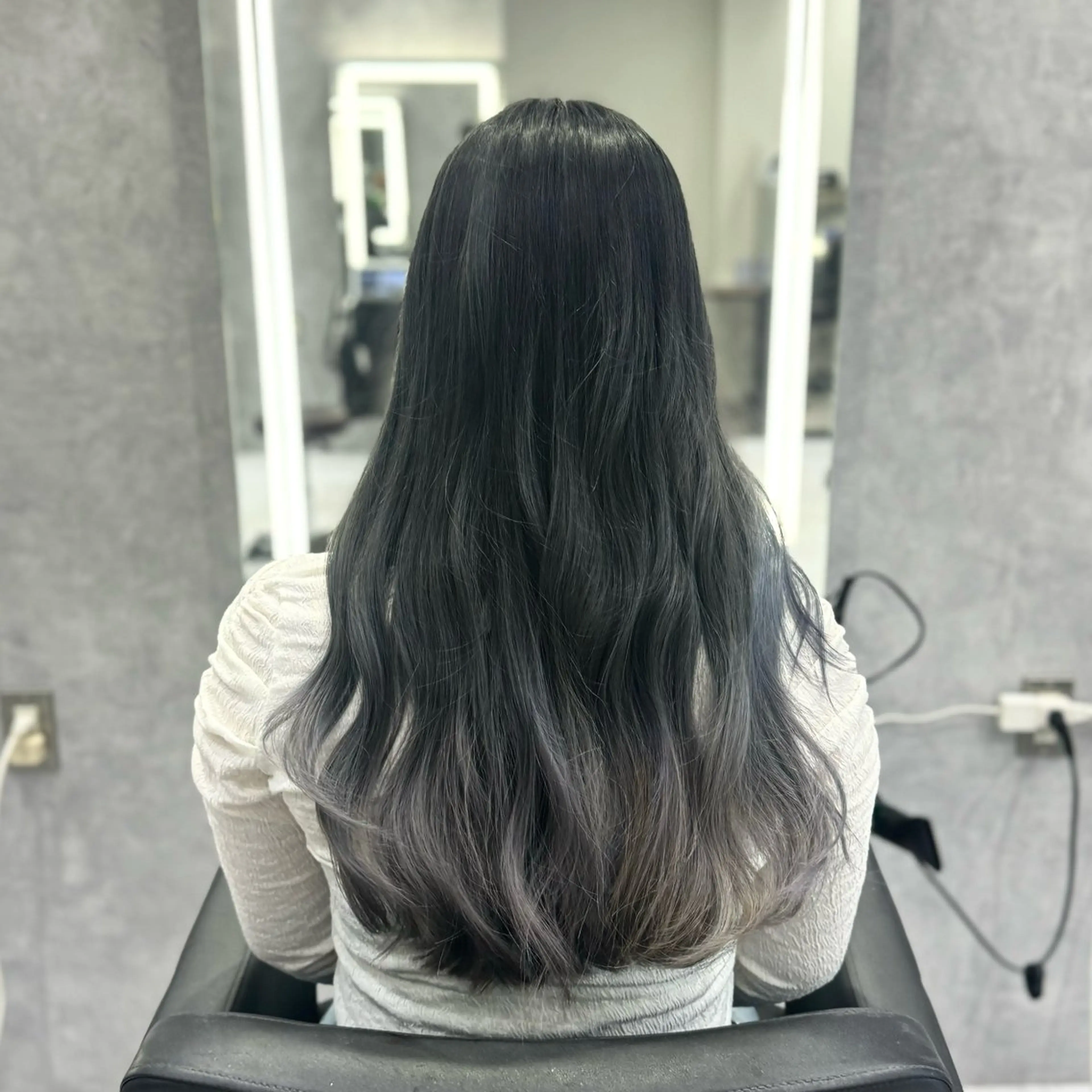 ロング ヘアカラー ❤️‍🔥シールエク ＋カラー京❤️‍🔥のヘアスタイル