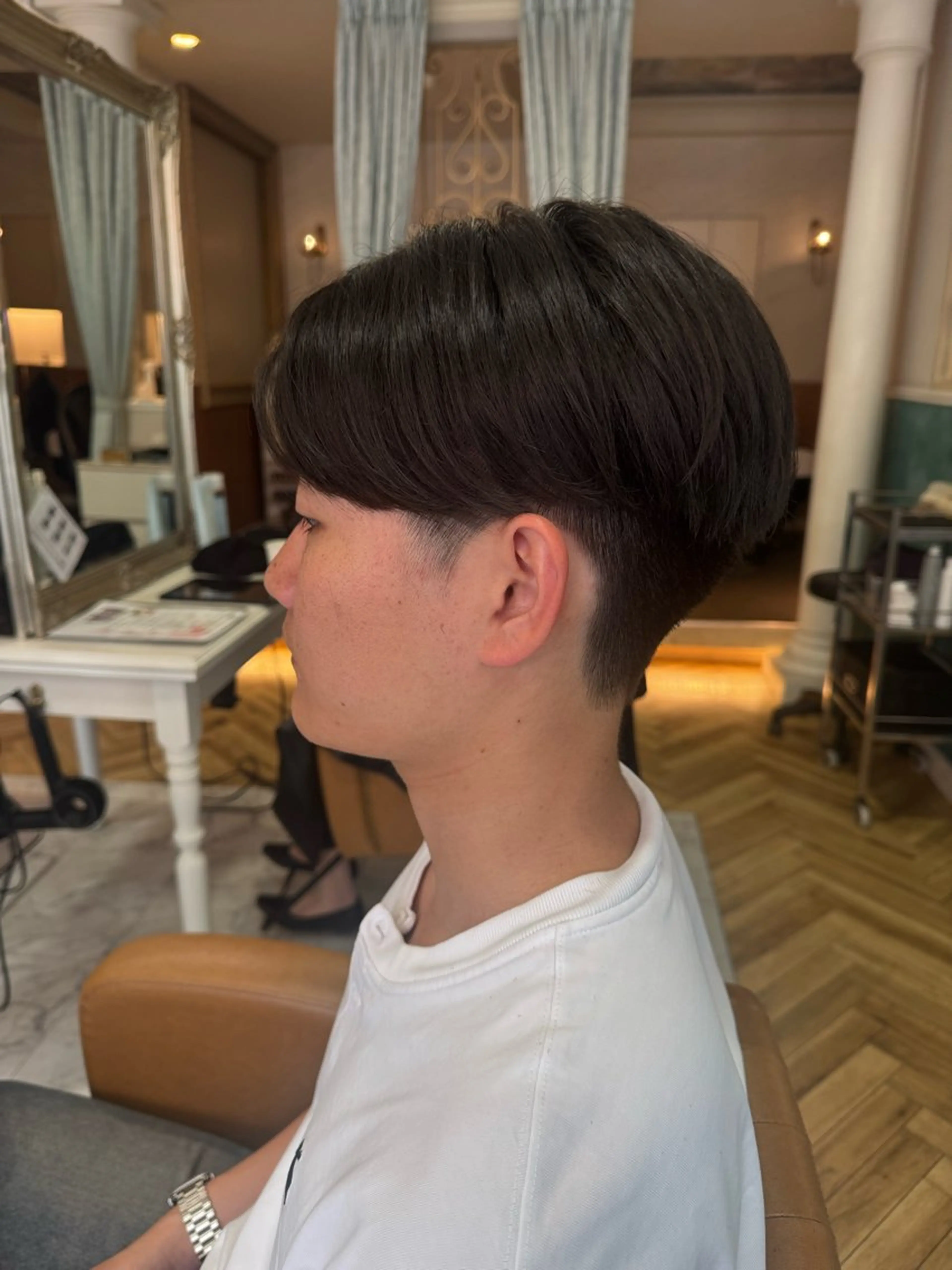 メンズ ボブ/透明感カラー /艶髪/しなる🌷のヘアスタイル