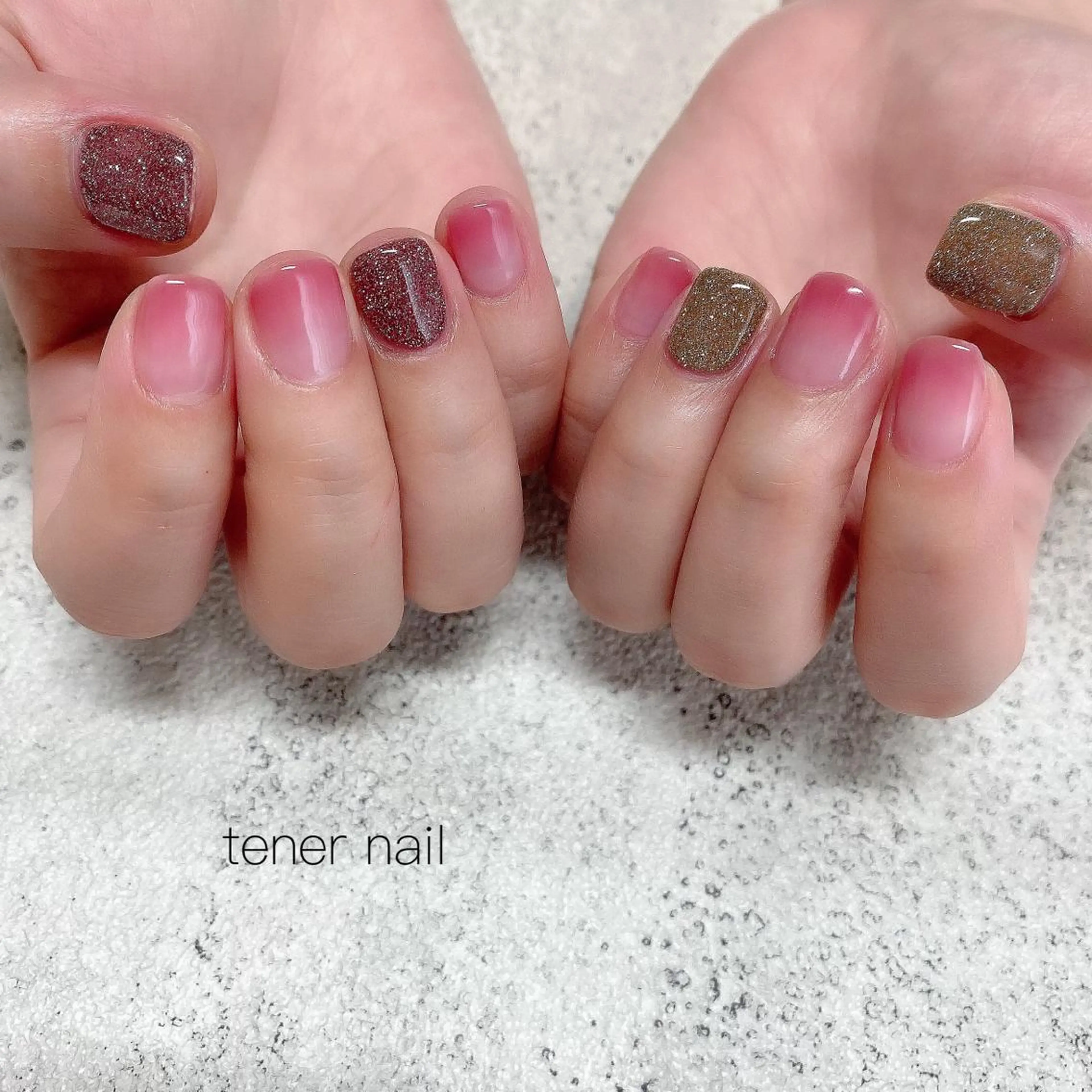 ネイル フラッシュネイル グラデーション ラメ(グリッター) テネルネイル tener nailのネイルデザイン