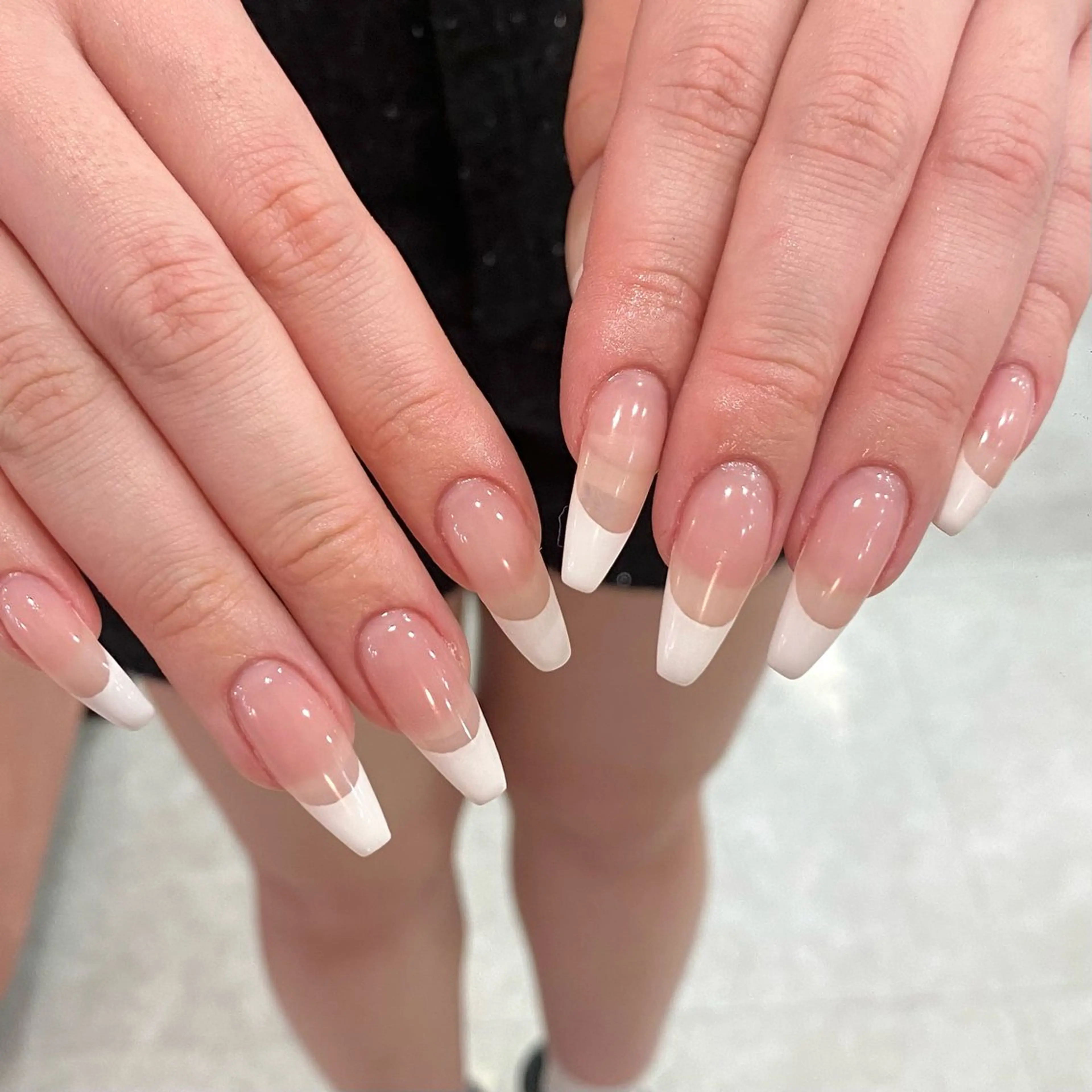 ネイル フレンチネイル ハンドネイル 🎀FLORANZ 🎀MIKAのネイルデザイン