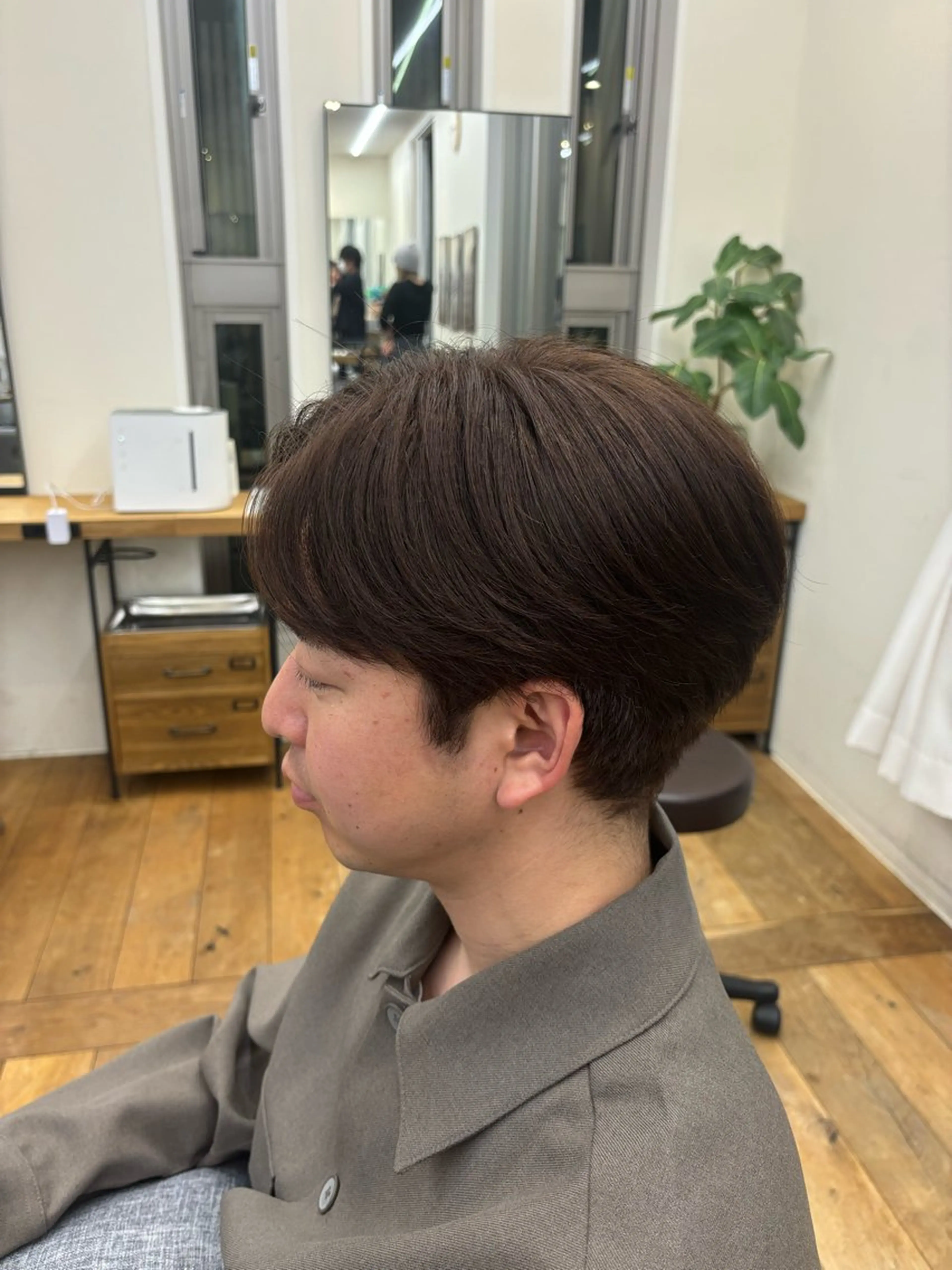 カラー メンズ よこやま なぎさのヘアスタイル