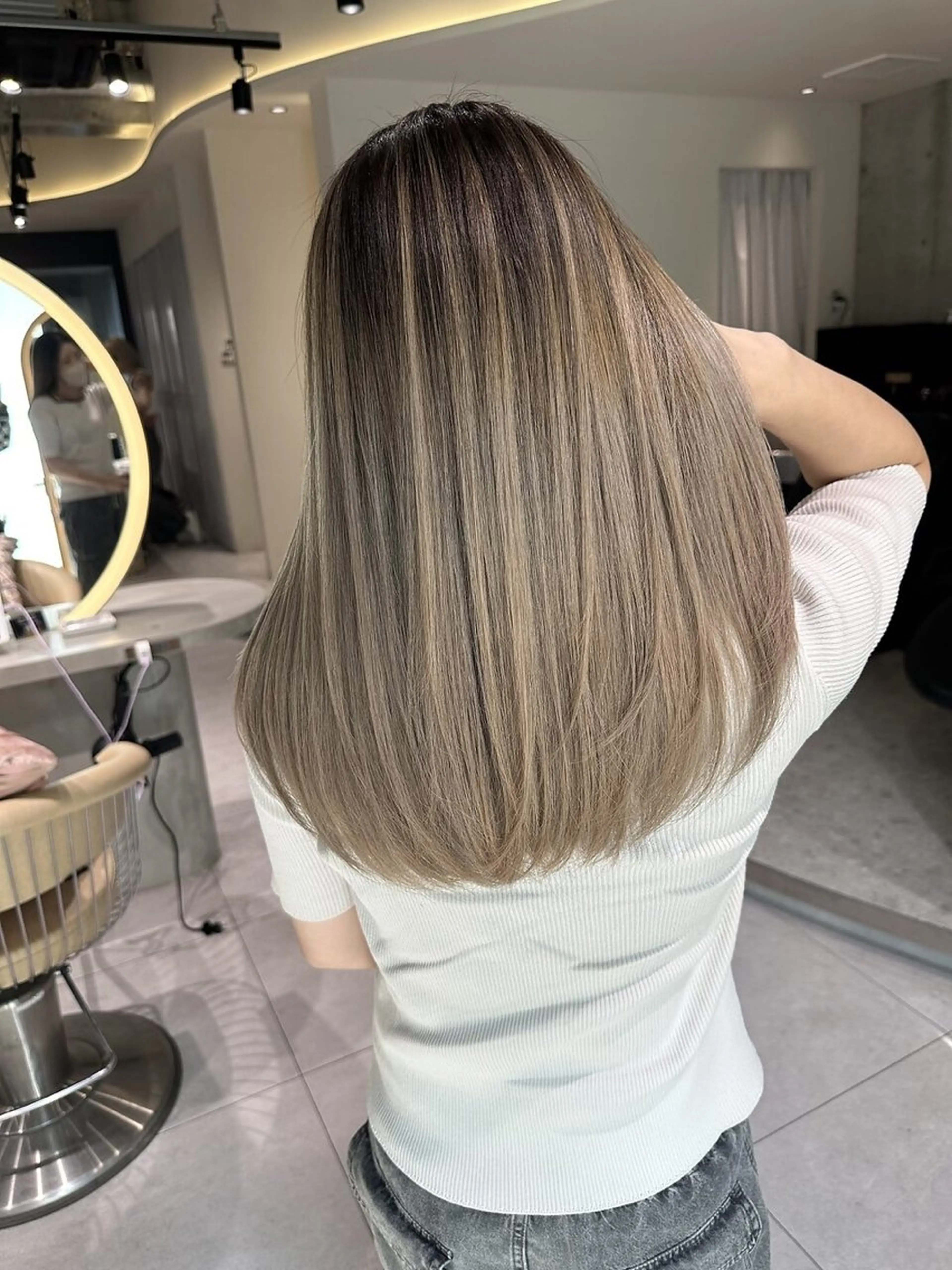 セミロング カラー 《髪質改善✖️オリー ブ🧸》小嶋拓也のヘアスタイル