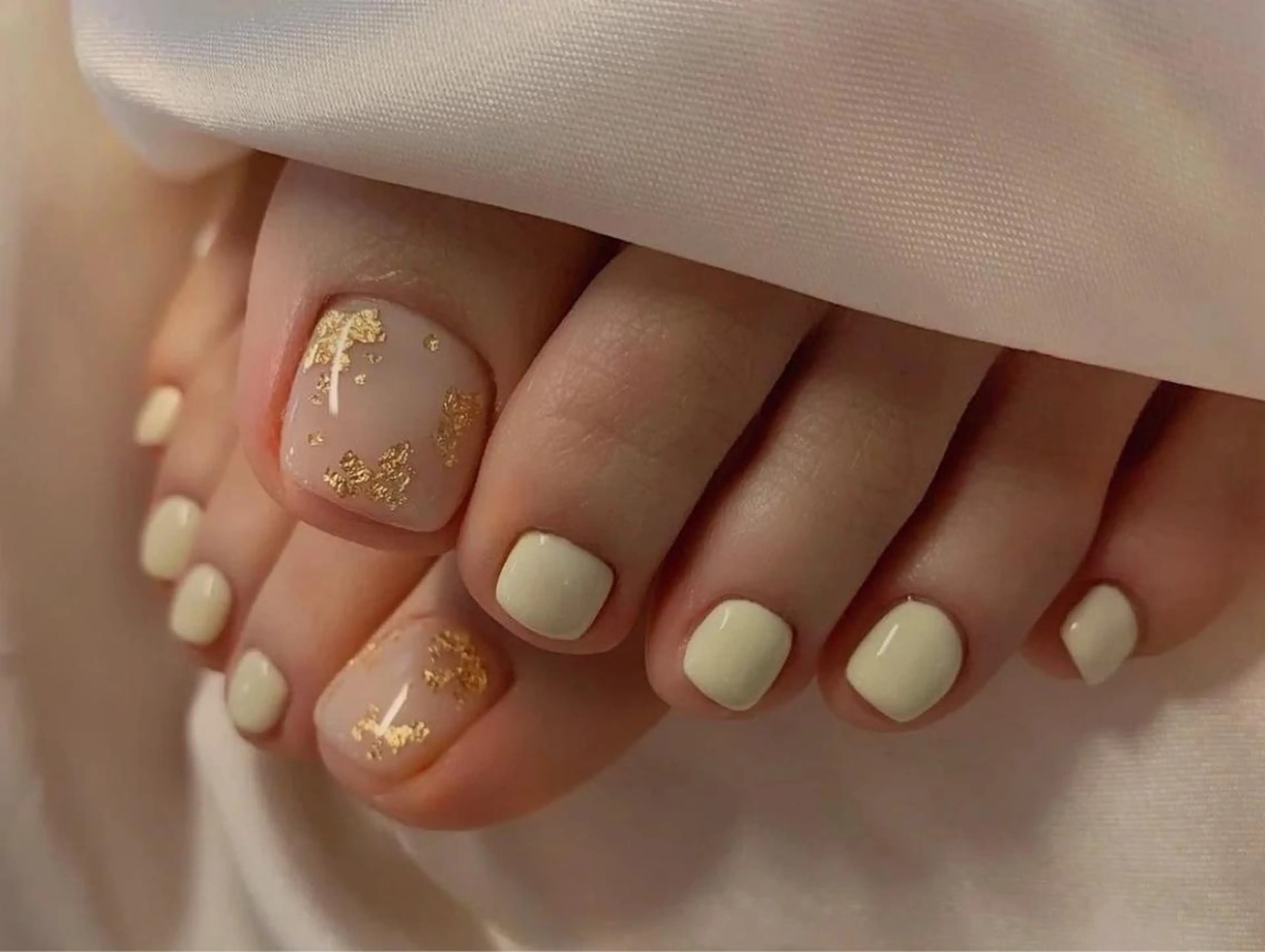 【FOOT】親指アートネイルの写真