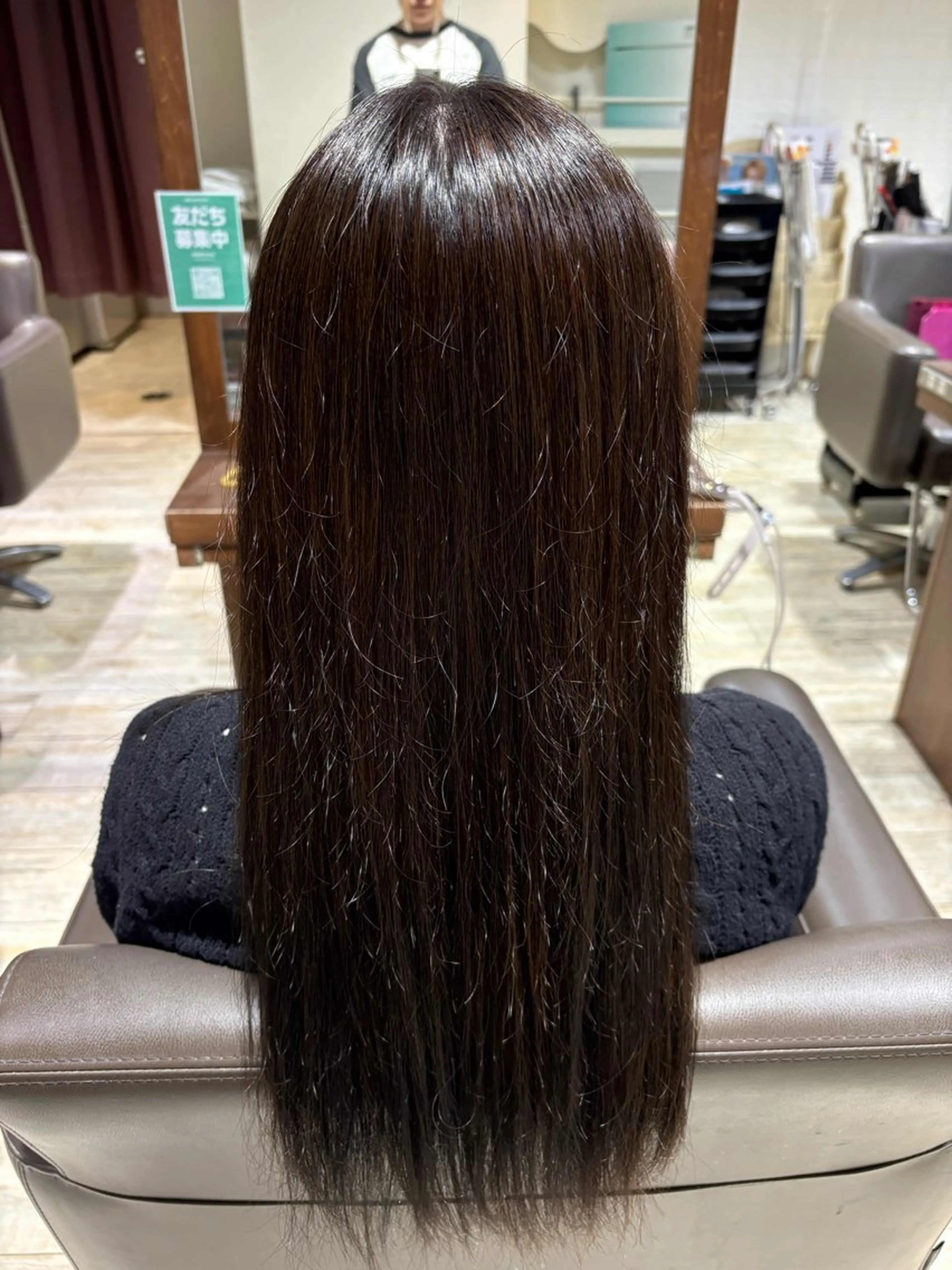 カラー 山中 結月のヘアスタイル
