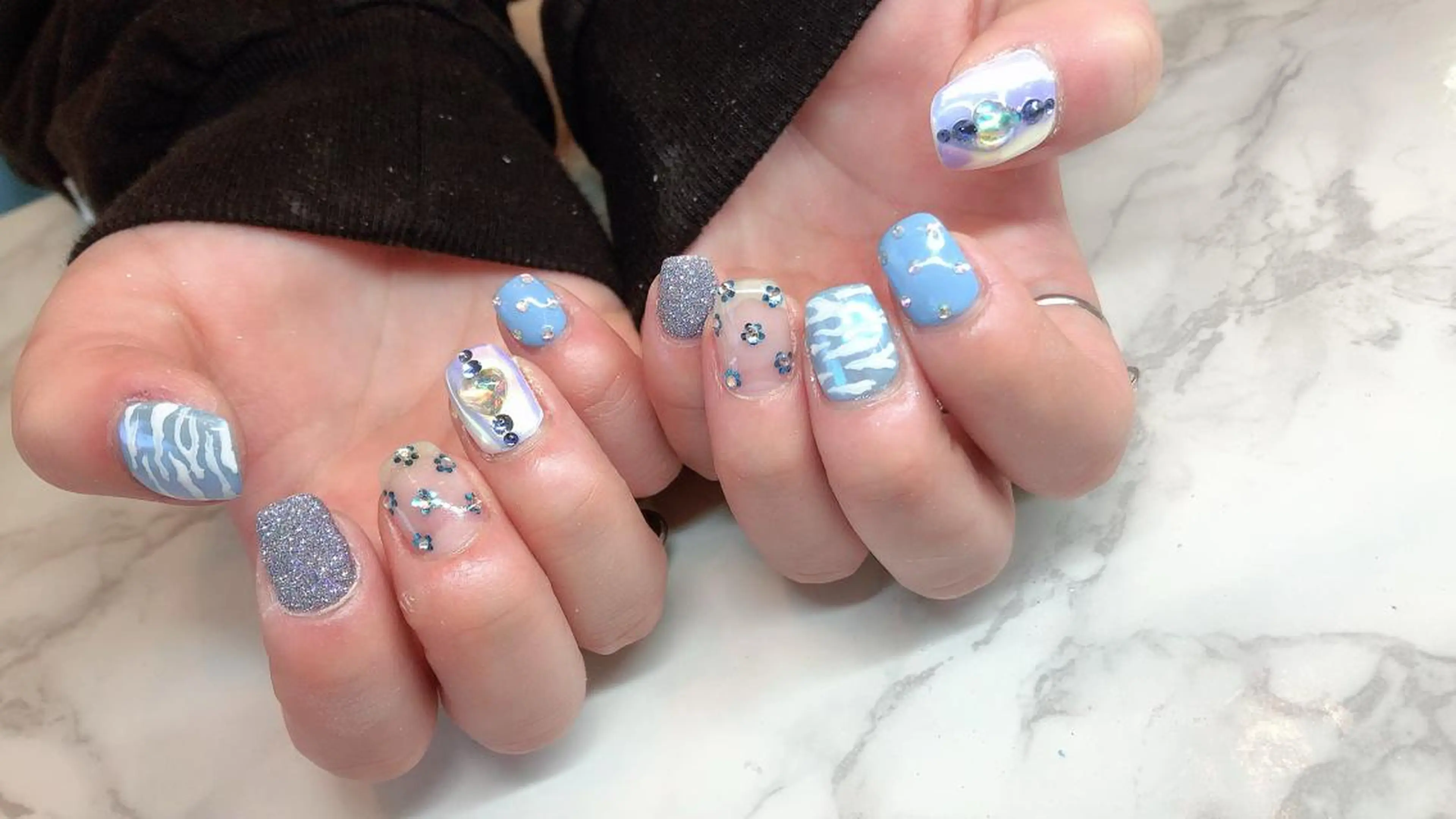 ネイル noix nail &eyeのネイルデザイン
