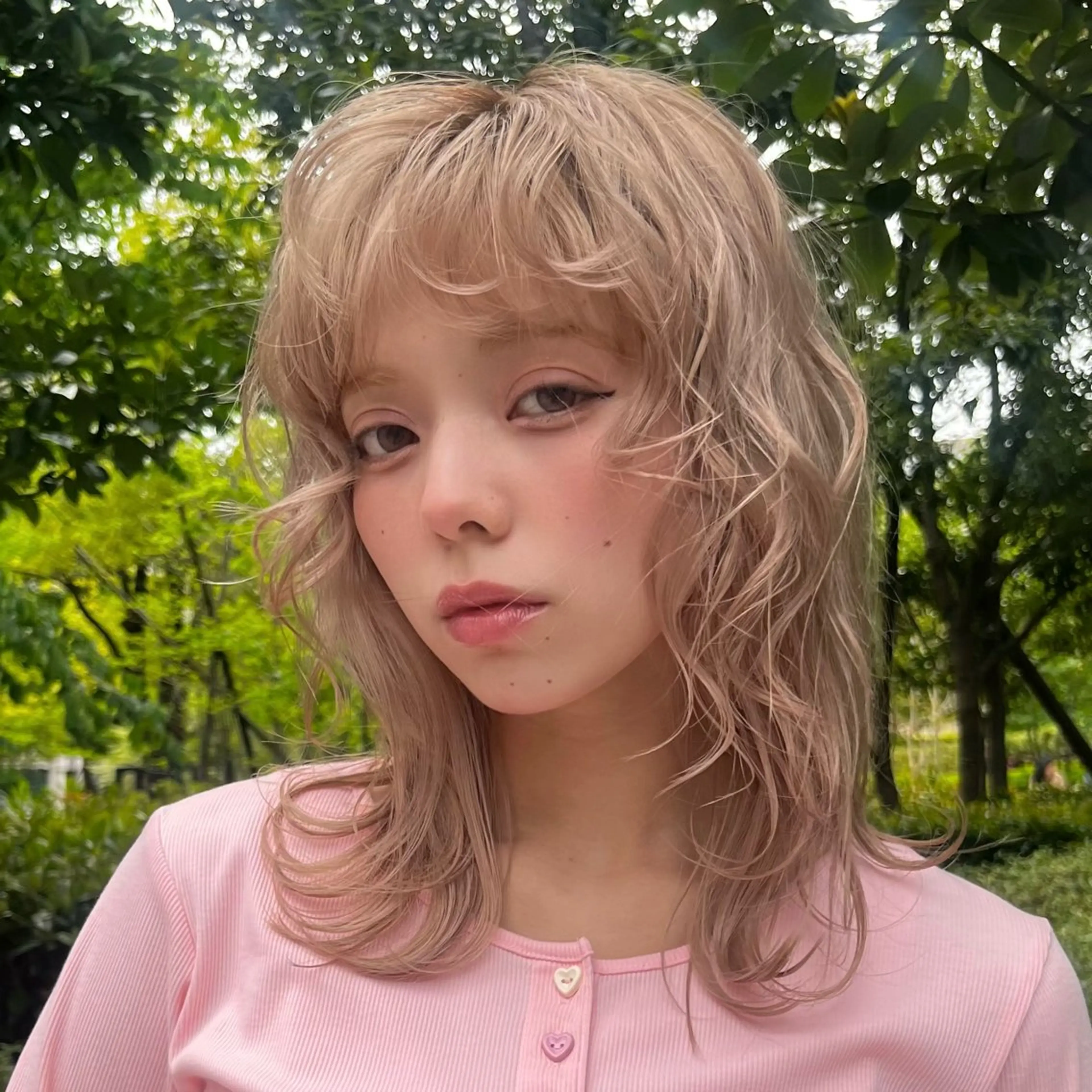 ミディアム カラー 柔らかい艶暖色 レイヤー🫧姫汝のヘアスタイル