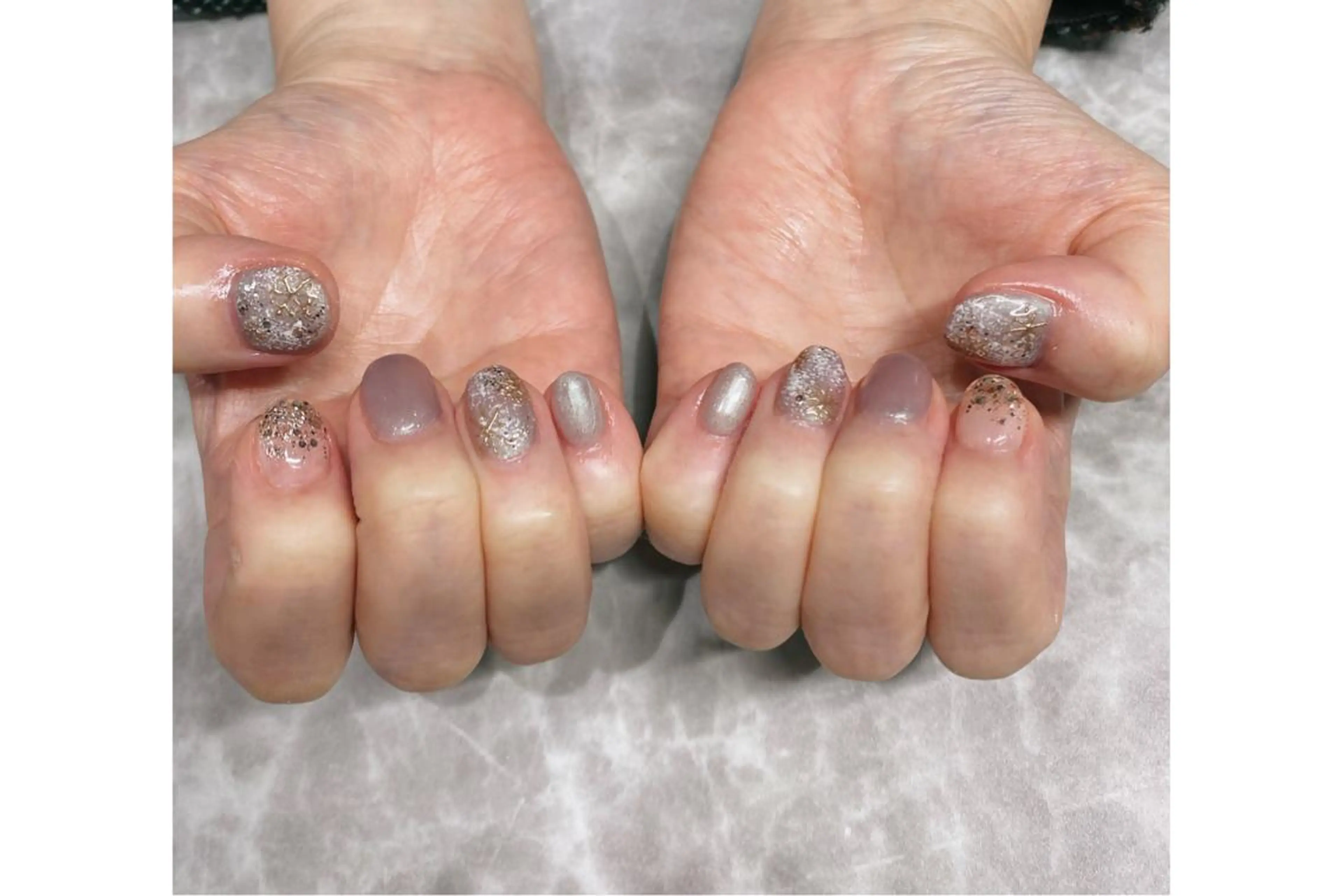 ネイル ハンドネイル 長谷川 奈緒美のネイルデザイン