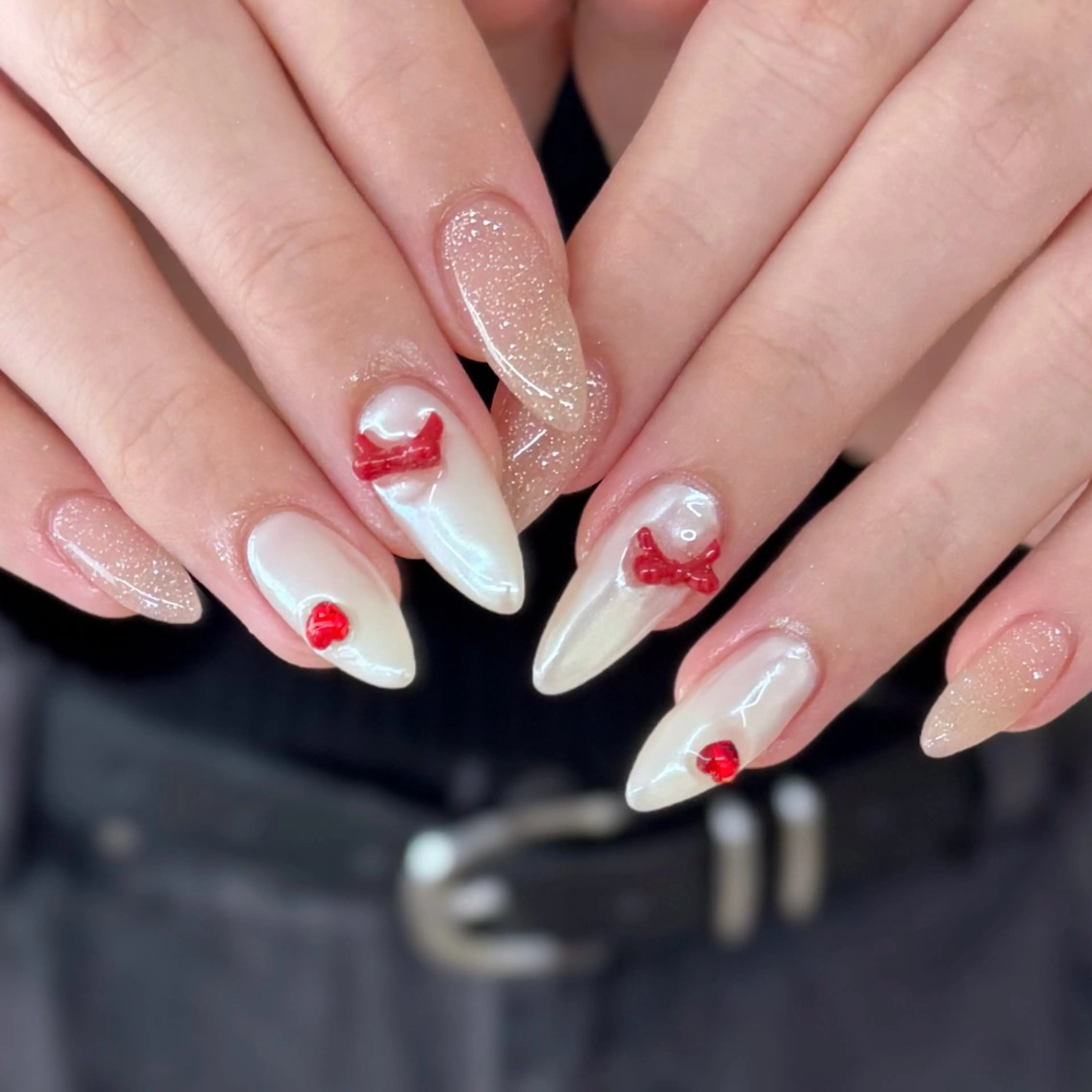 ネイル 赤色 リボン ハンドネイル ハンドケア Chizuru ☾ ໋のネイルデザイン