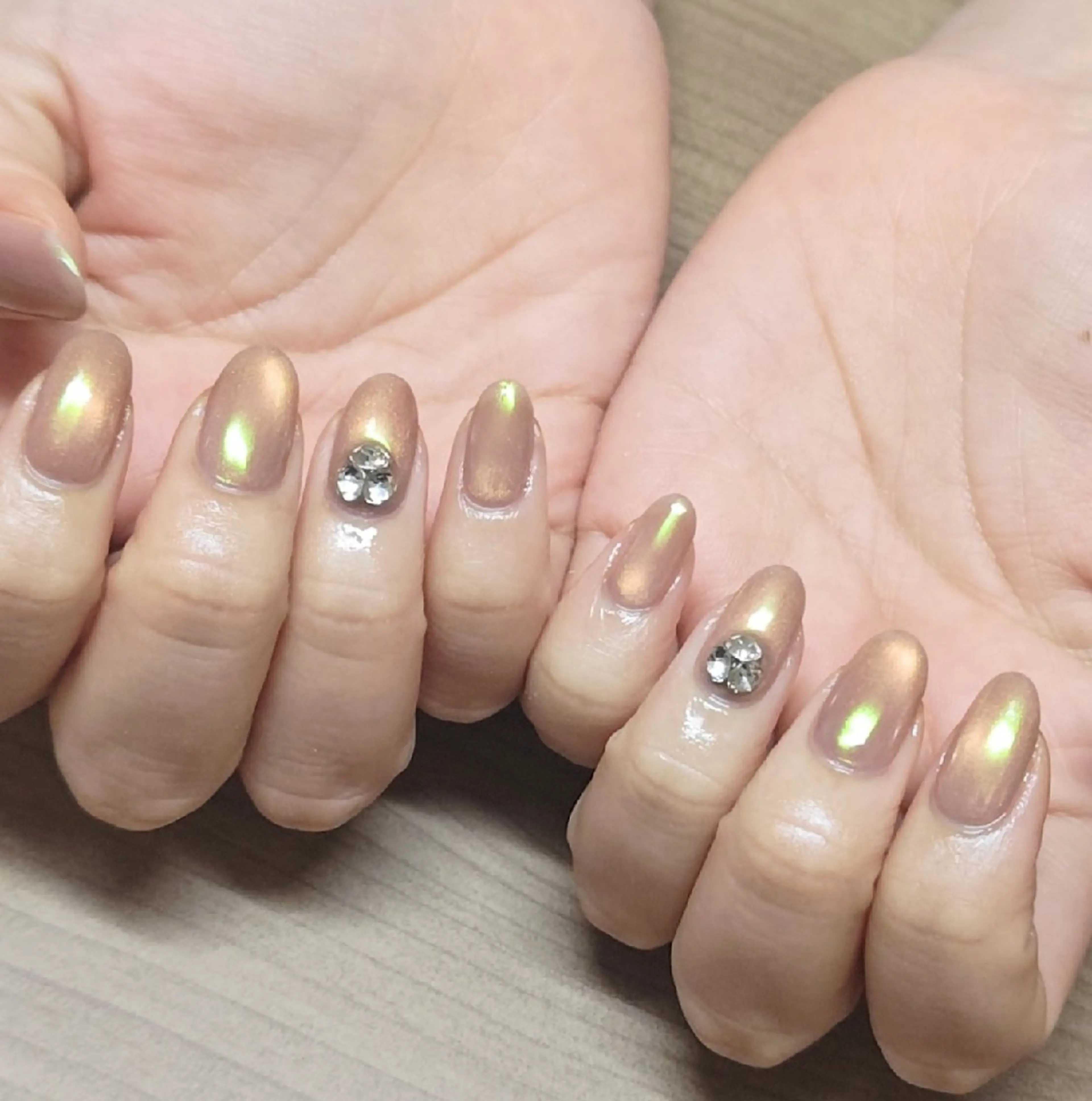 ネイル マグネットネイル ミラーネイル シンプルネイル ハンドネイル 中嶋 茜のネイルデザイン