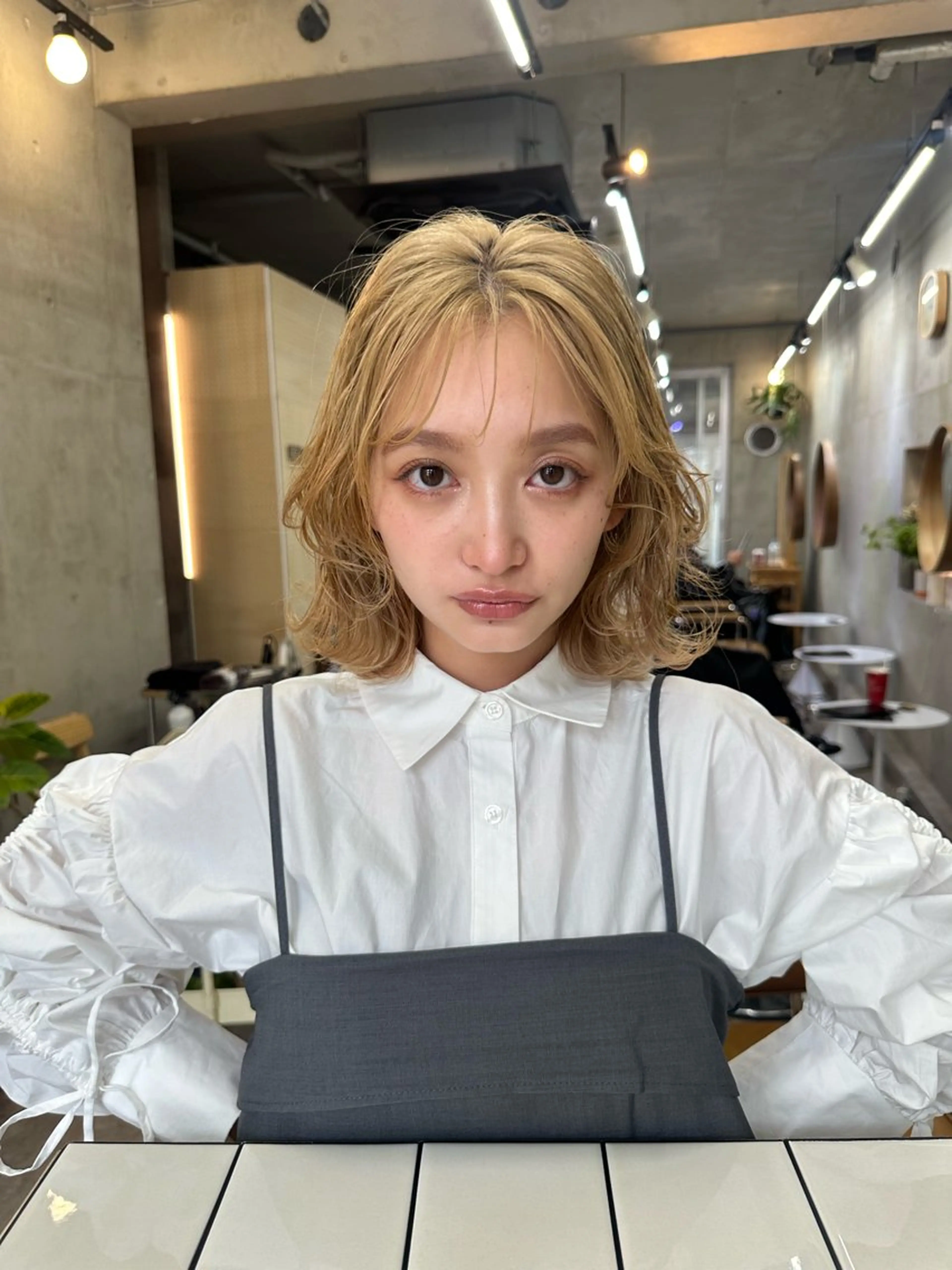 ショート カラー ベージュカラー ブリーチ ブラウンカラー ケアブリーチ グレージュ カット ヘアカラー トリートメント カットモデル募集中 ／HARUKA🎀のヘアスタイル