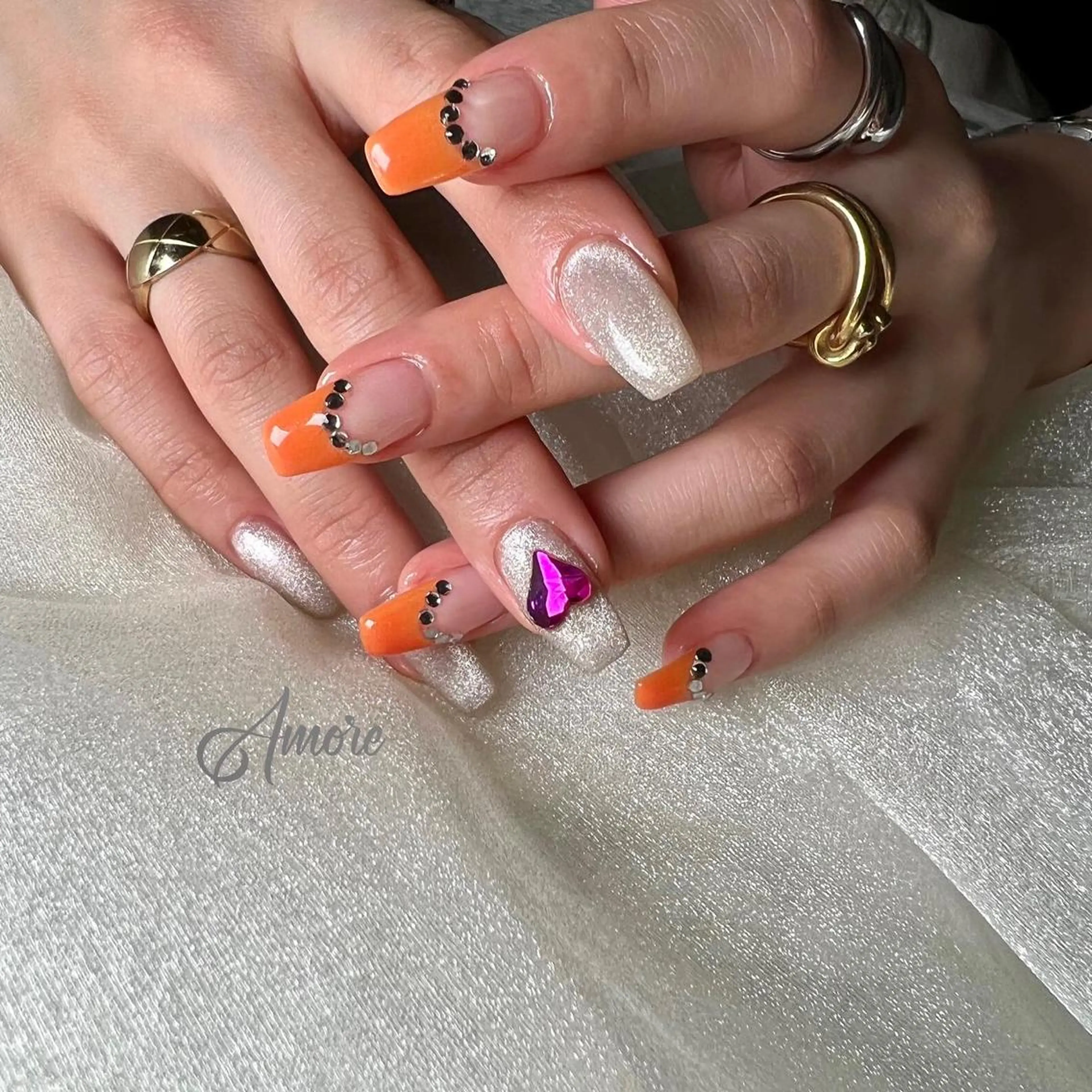 ネイル ジェルネイル 氷ネイル・うるうるネイル マグネットネイル ミラーネイル ニュアンスネイル You kyehwaのネイルデザイン