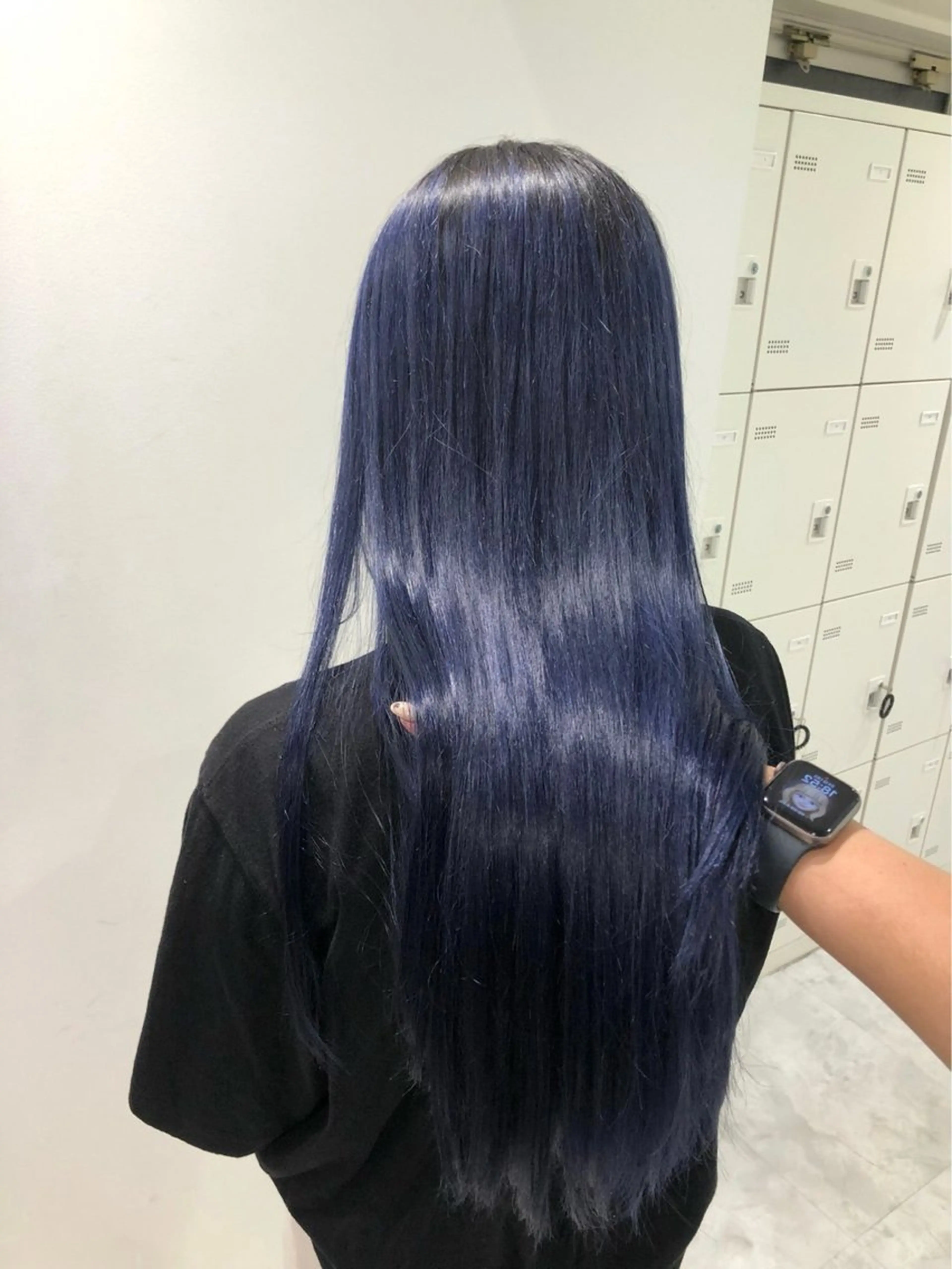 ロング 🍀yuria/ハイ トーン/ペールカラーのヘアスタイル