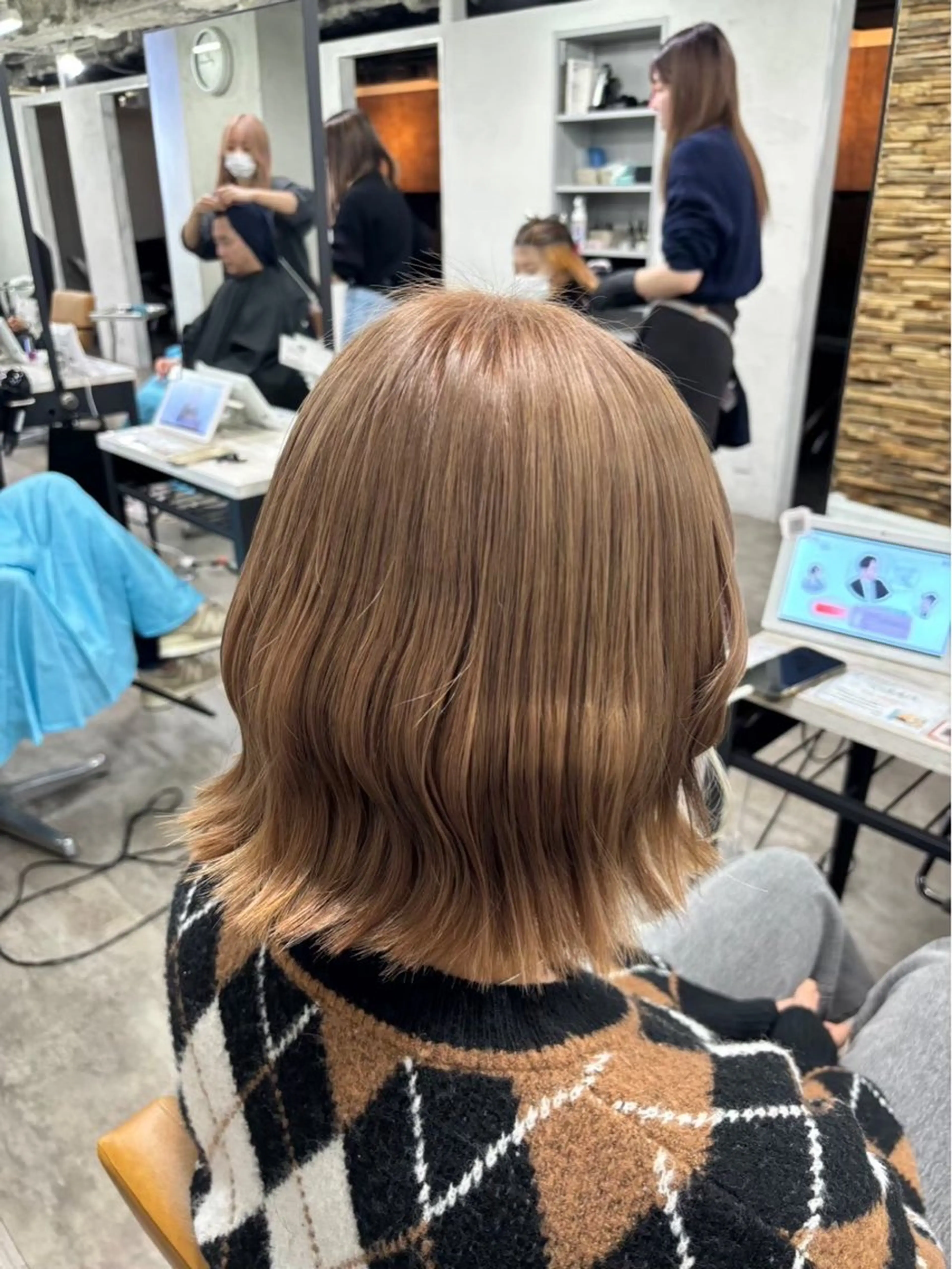 ショート カット ヘアカラー ANNA 🦋‪‎🤍のヘアスタイル