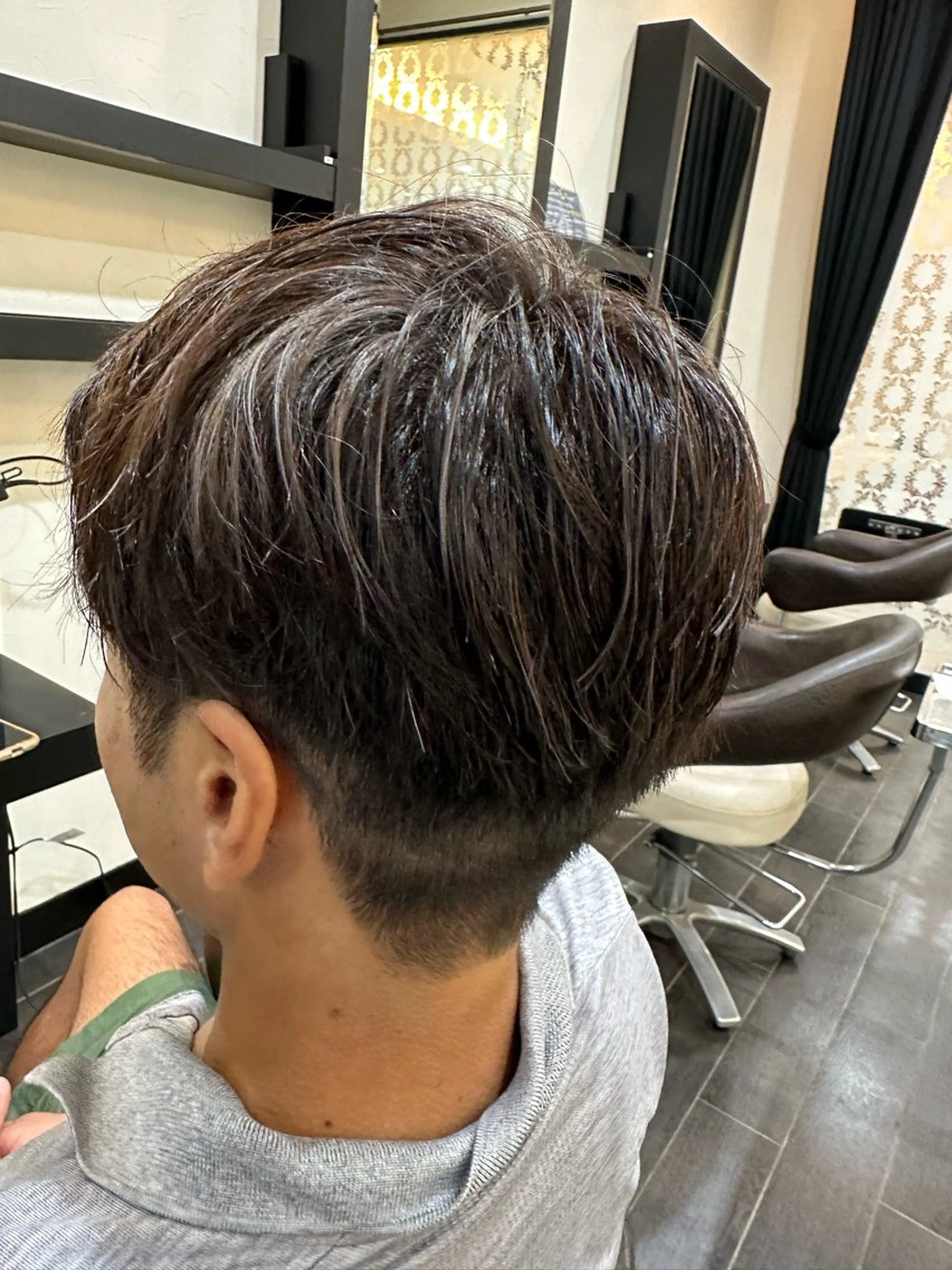 カラー メンズ 神田 一瑳のヘアスタイル