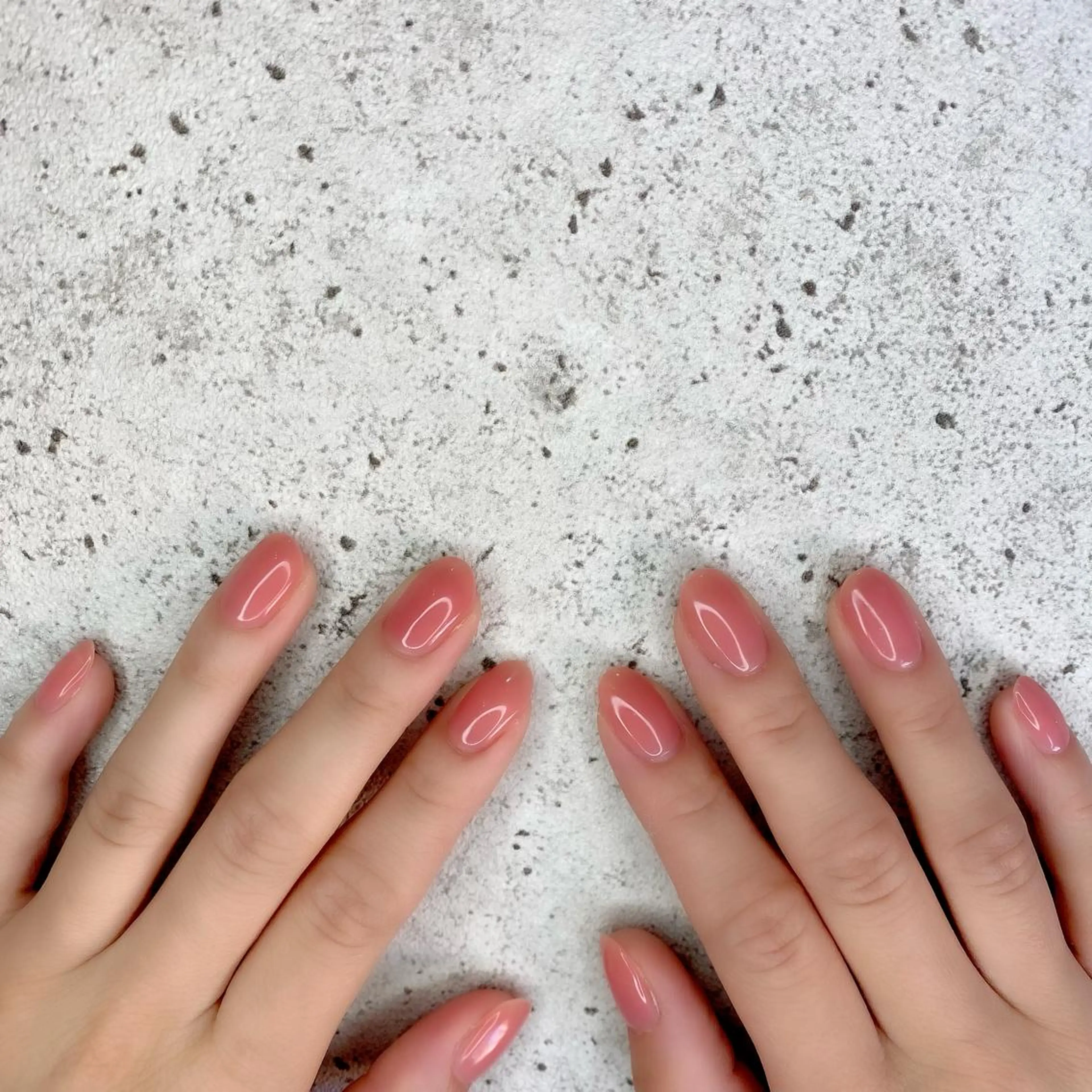 ミディアム カラー パーマ ヘアアレンジ メンズ キッズ ネイル マツエク・マツパ ピンクカラー カラーマツエク ナチュラル ワンカラーネイル ピンク Salon Ｋのネイルデザイン