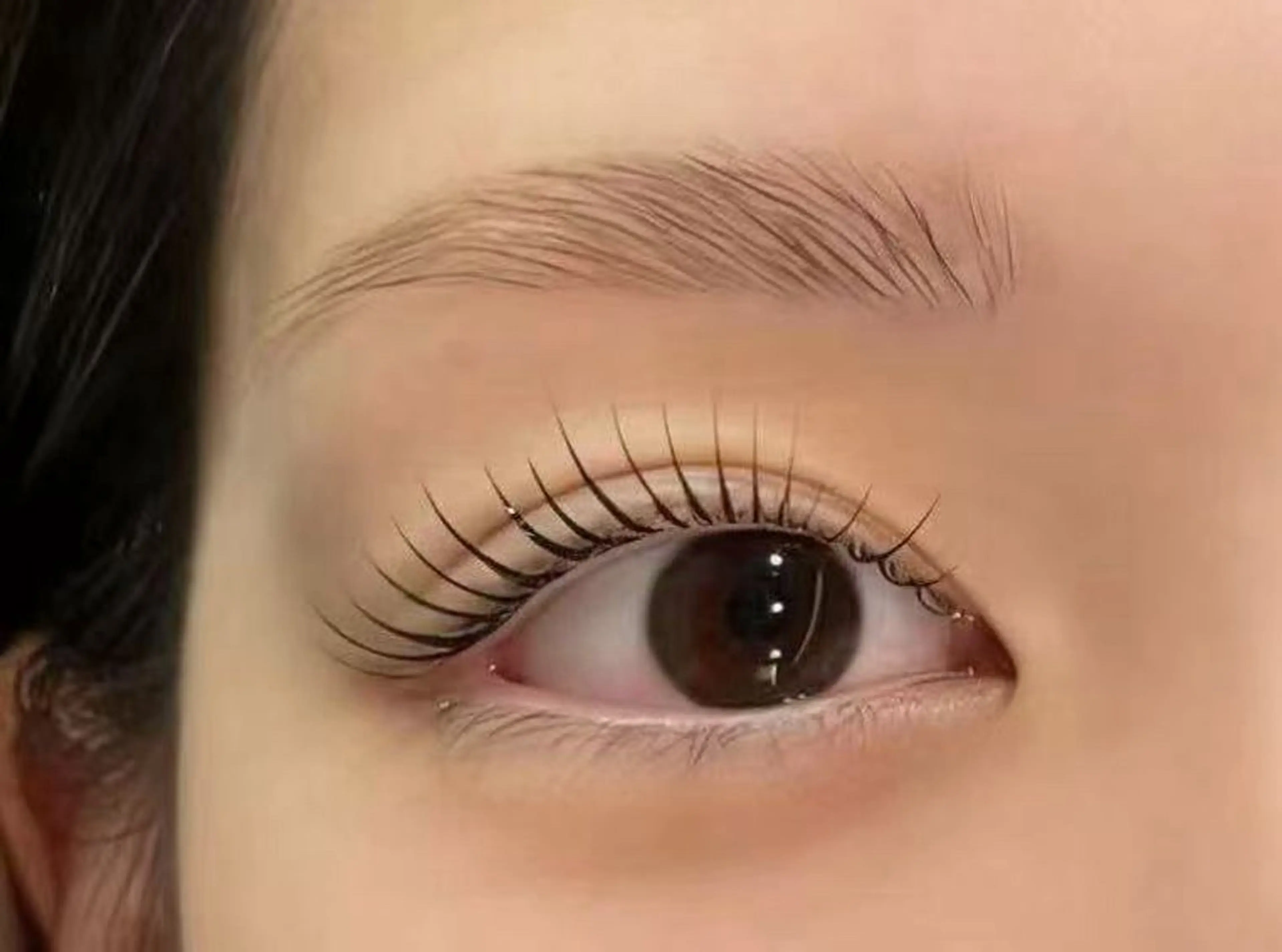 パーマ アデル エクステサロンのマツエク・マツパデザイン