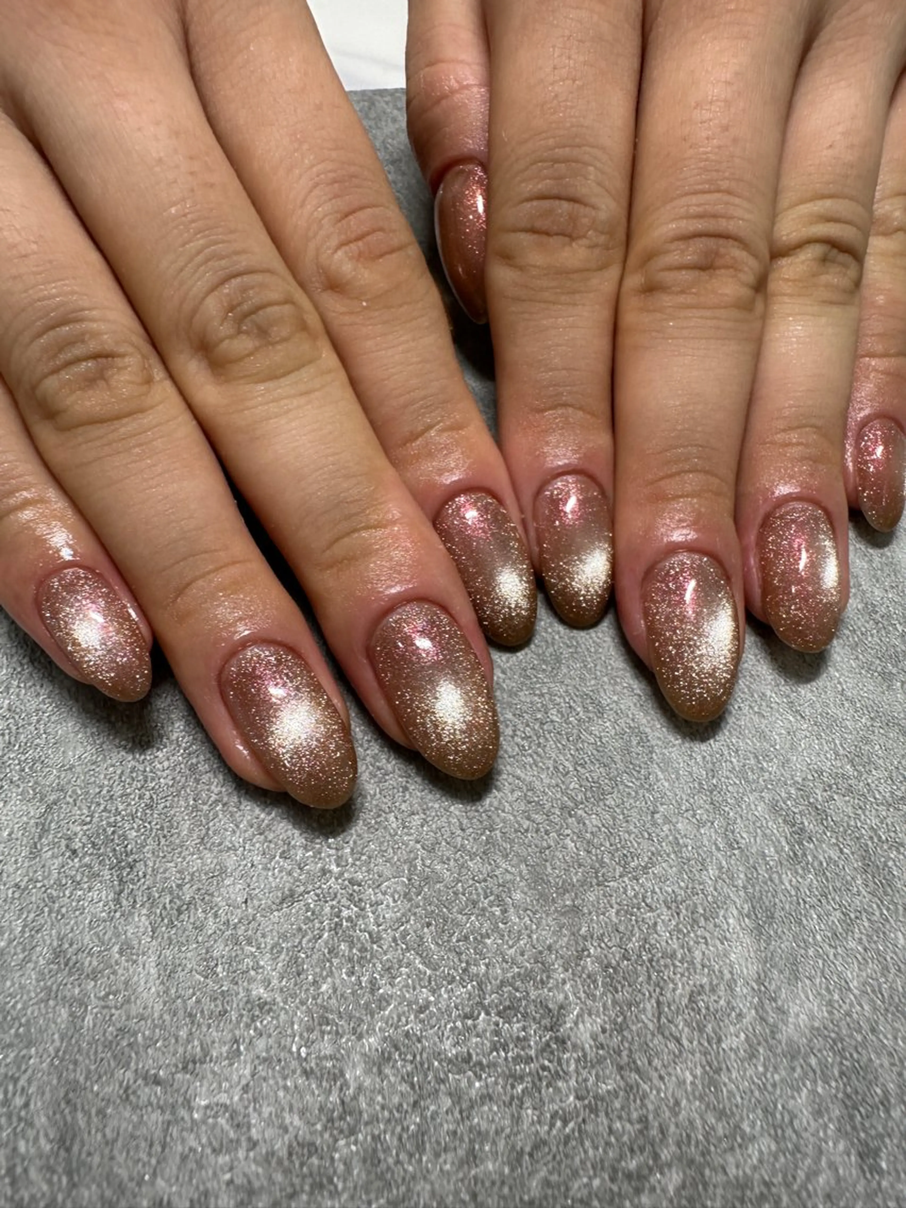 ネイル ブラウン ビー玉ネイル ピンク ルミエナ銀座 MUKAEDAのネイルデザイン