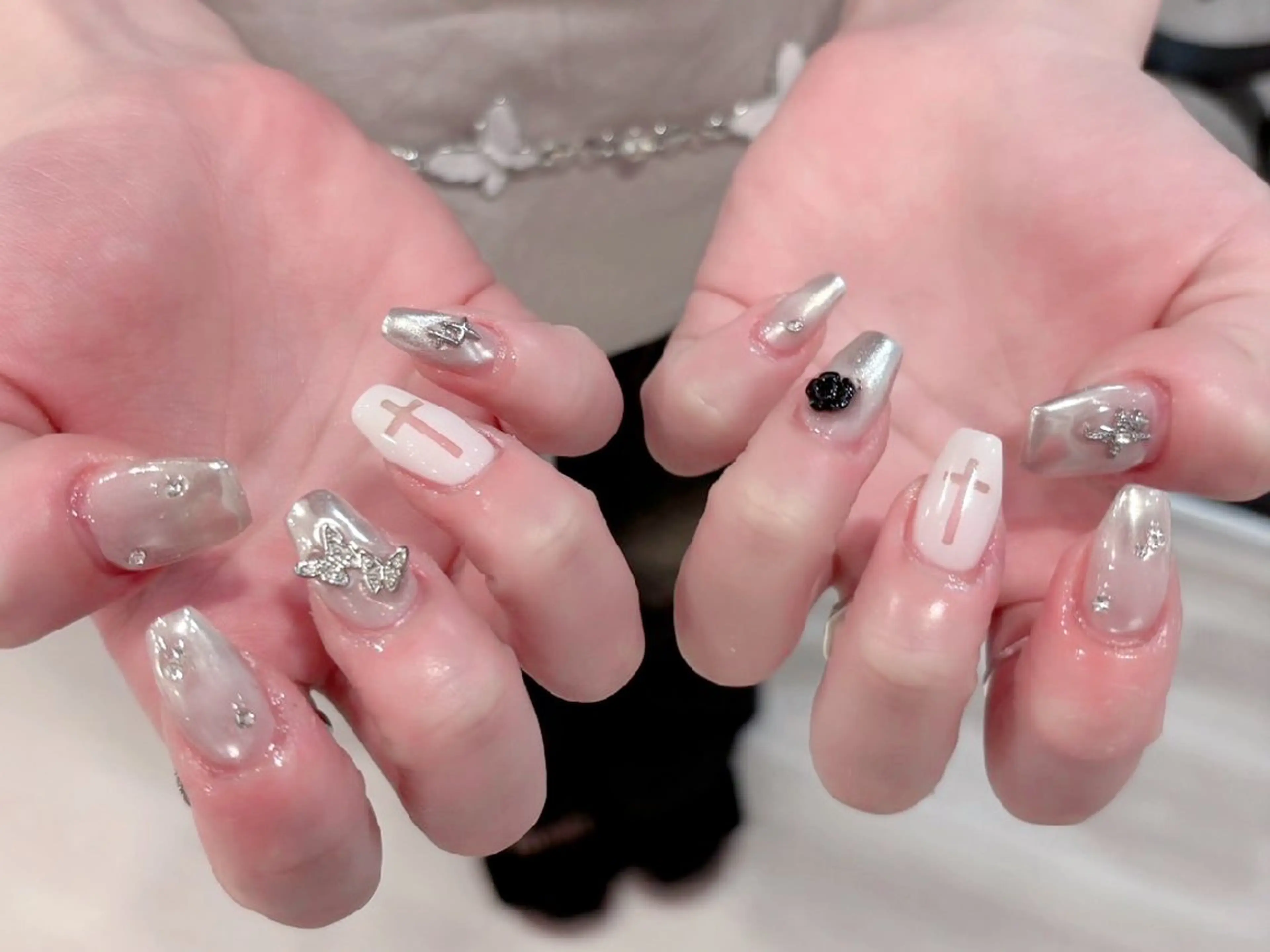 ネイル ネイルサロン Easenのネイルデザイン