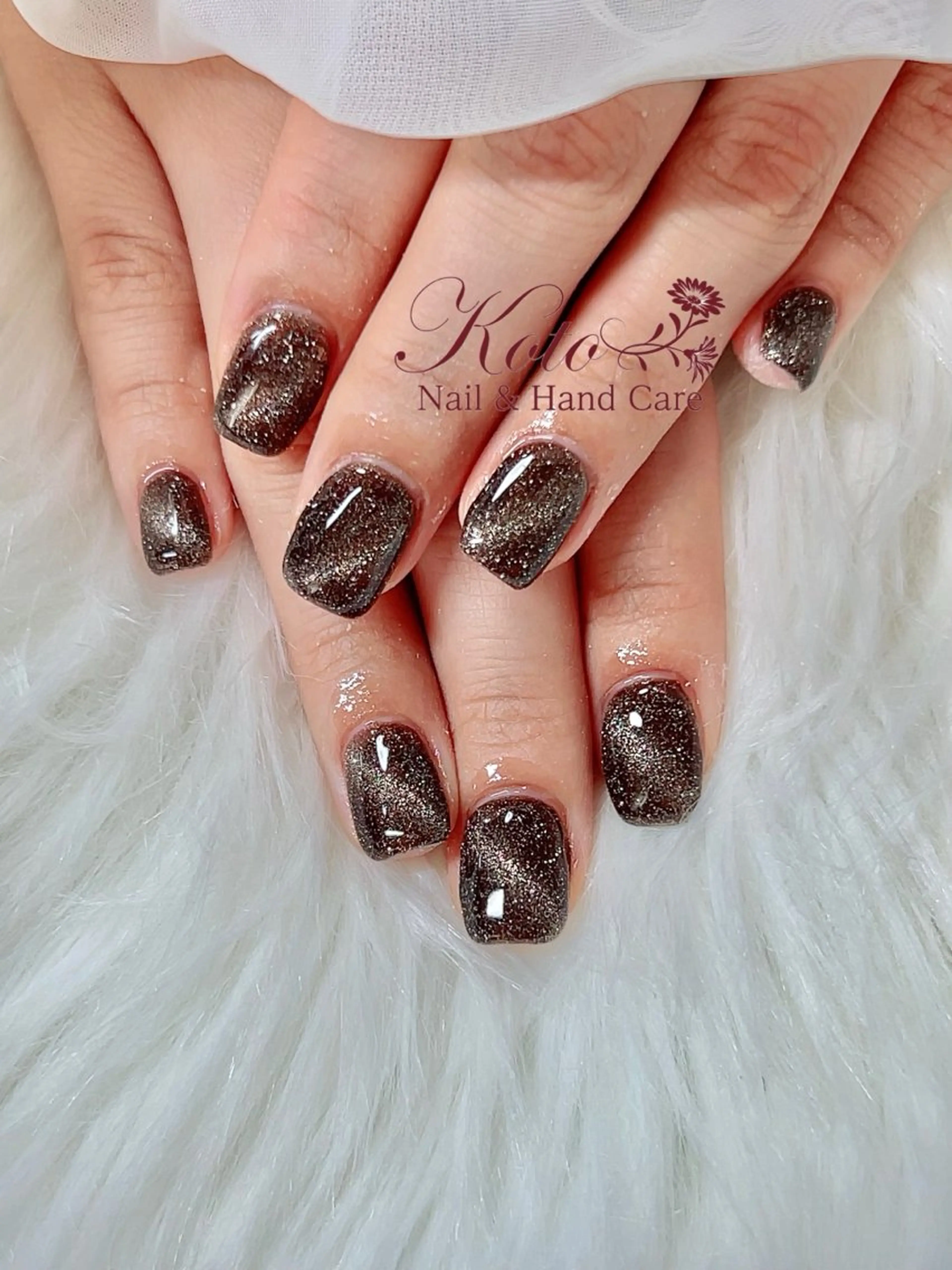 ネイル 長さ出し ジェルネイル マグネットネイル 持ち込み ニュアンスネイル ハンドネイル Nail Salon KOTOのネイルデザイン