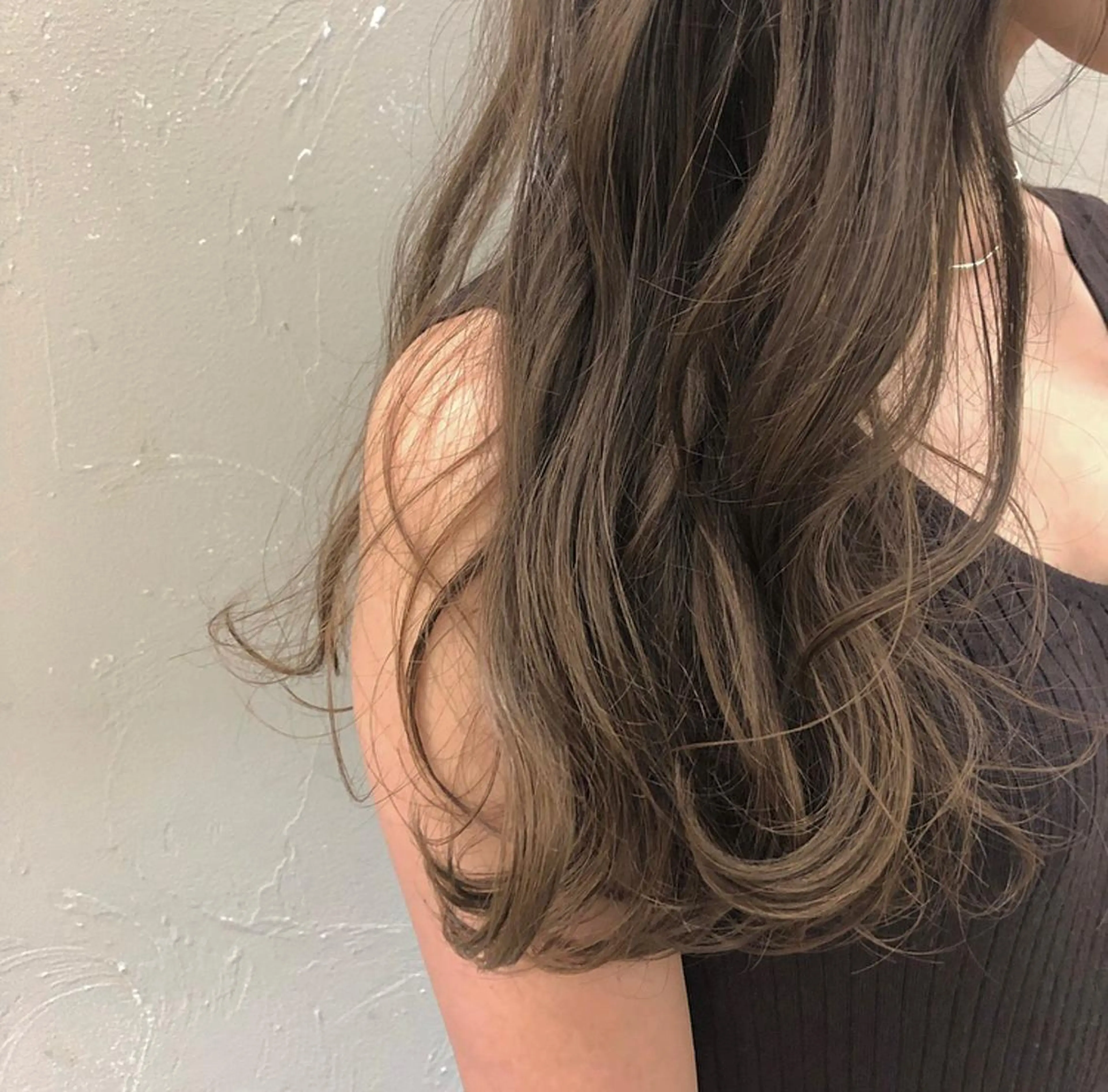 ロング カラー ﾋｻﾏﾂ ｶﾅｴのヘアスタイル