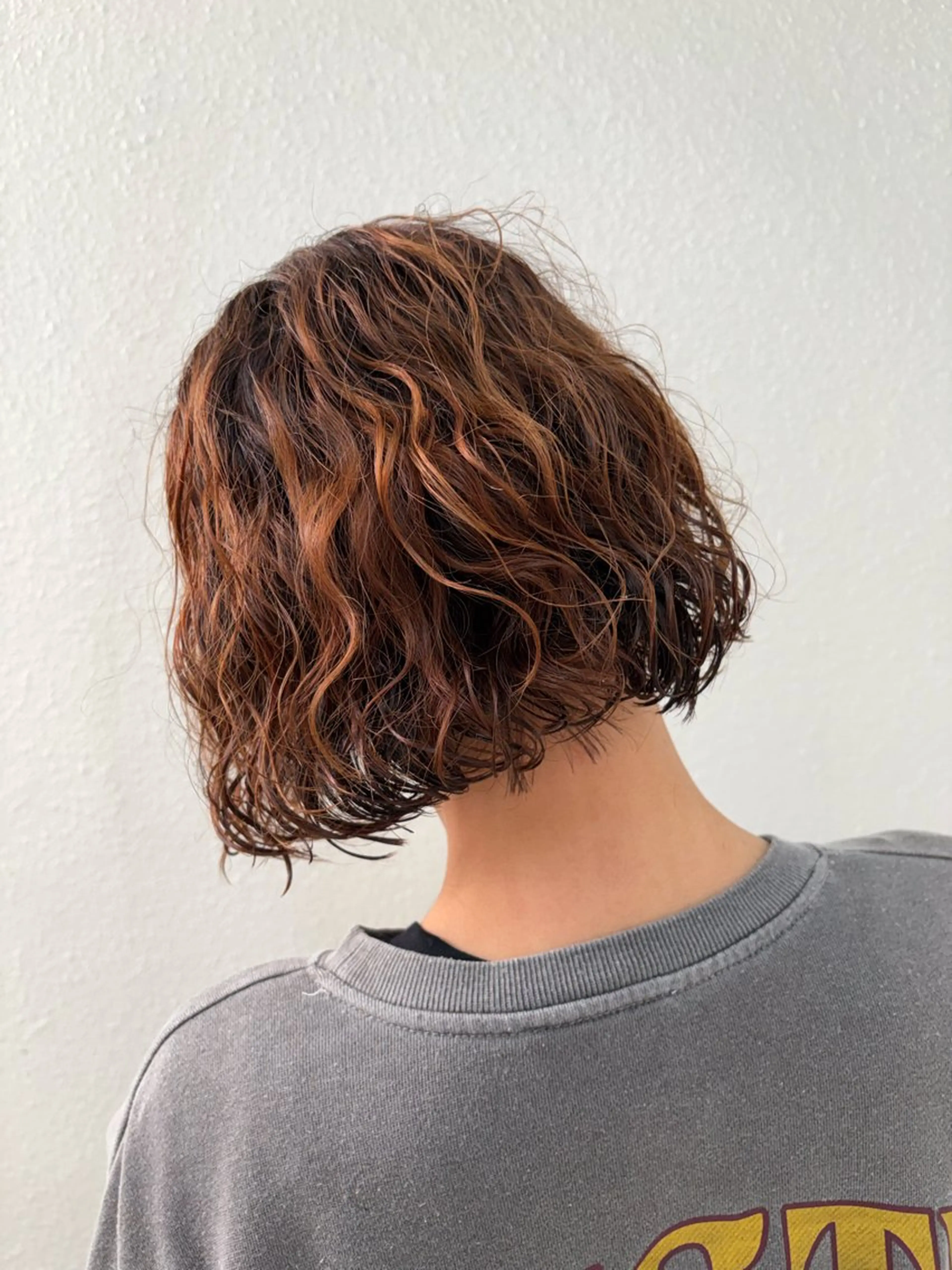 ショート パーマ 小顔見え韓国レイヤー 🫧🤍ユウキのヘアスタイル