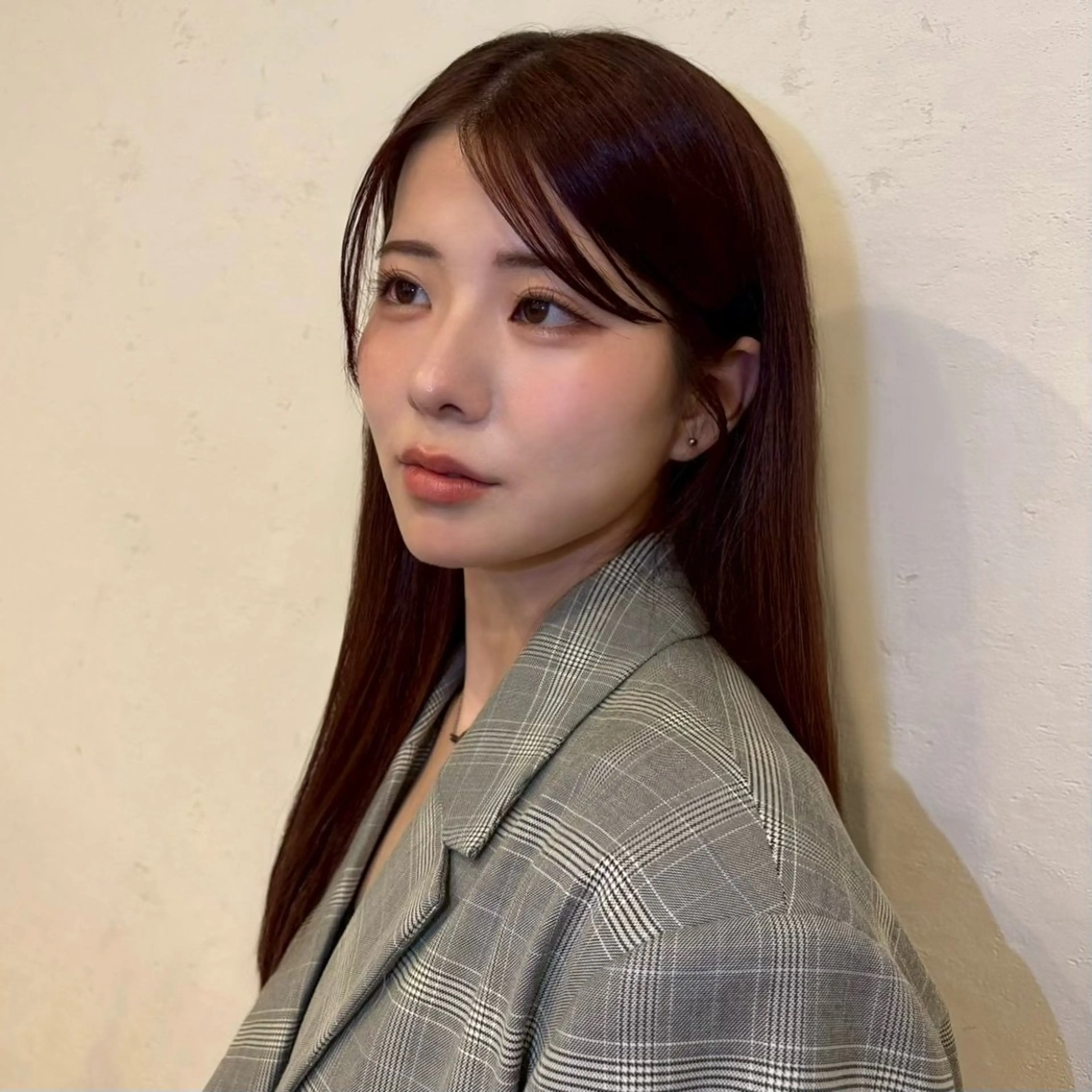 ロング カラー ブラウンカラー ダブルカラー ピンクカラー ピンクブラウン 顔周りカット 顔まわり/透け感 カラー/青栁優🔆のヘアスタイル