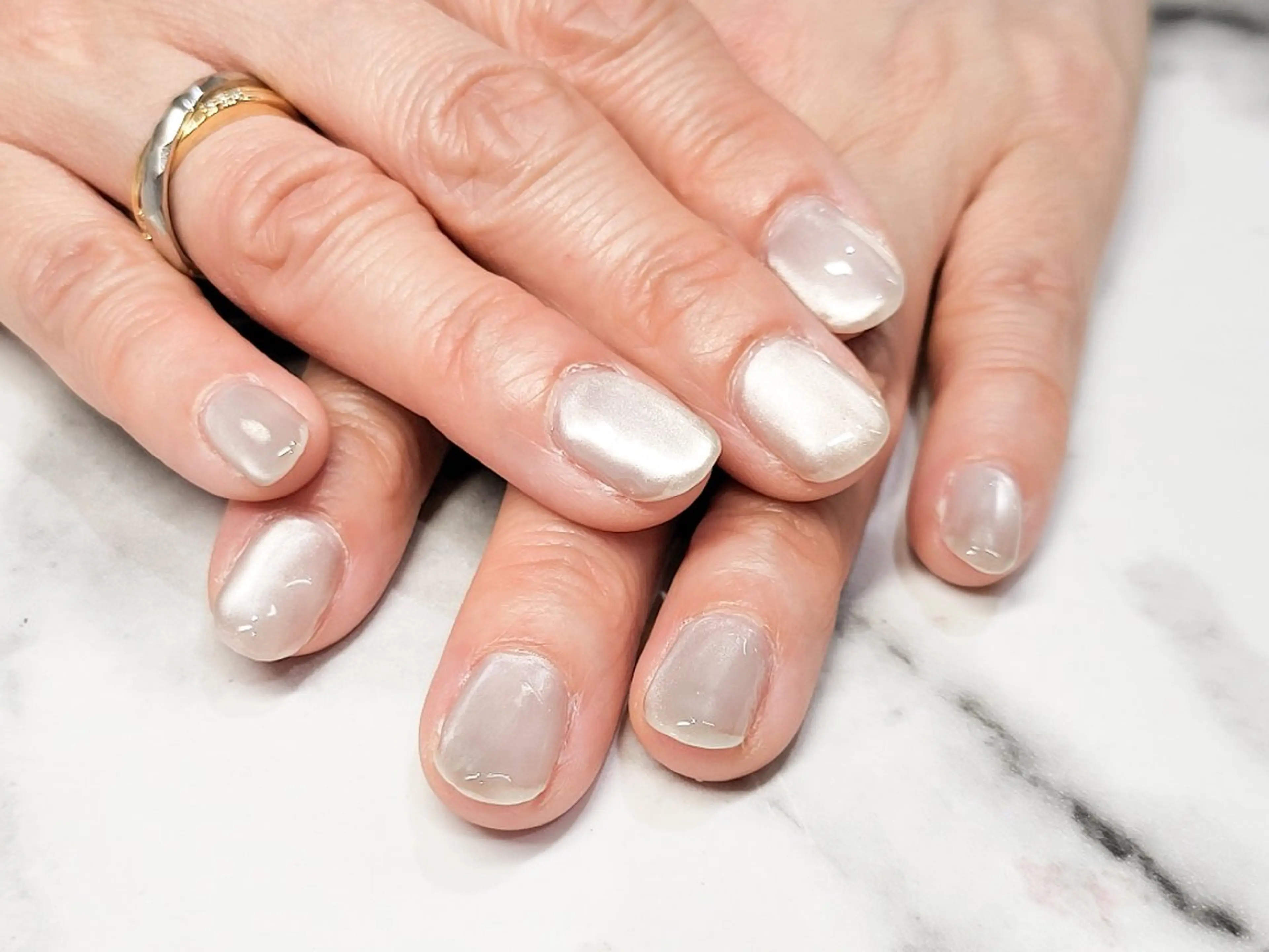 ネイル ホワイト ハンドネイル 矢野 美希のネイルデザイン