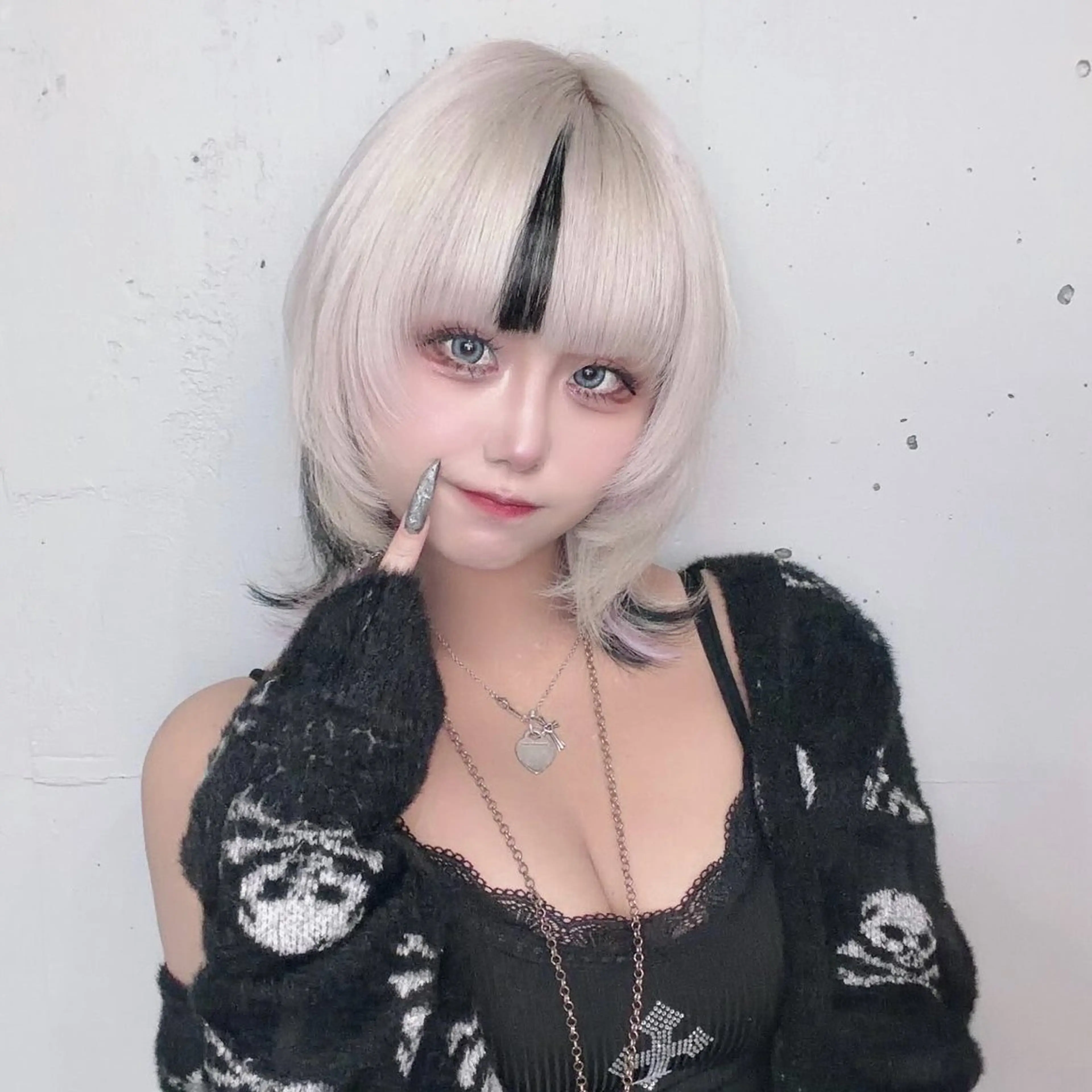 ショート カラー エクステ ヘアカラー トリートメント ヘアセット 渋谷🩶ハイトーン 🩶FUMUのヘアスタイル