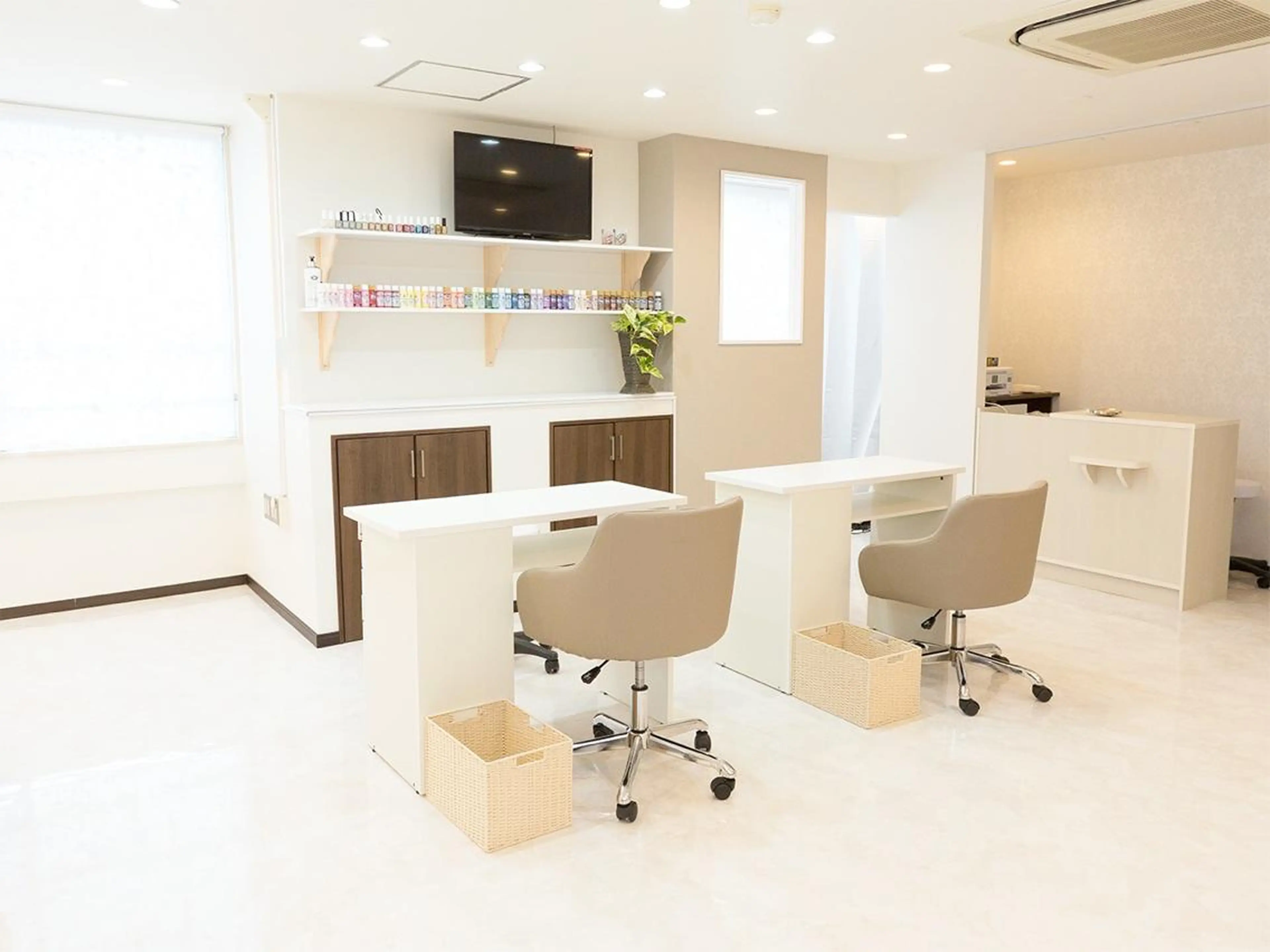 ネイル SOARE🤍 🤍のネイルデザイン