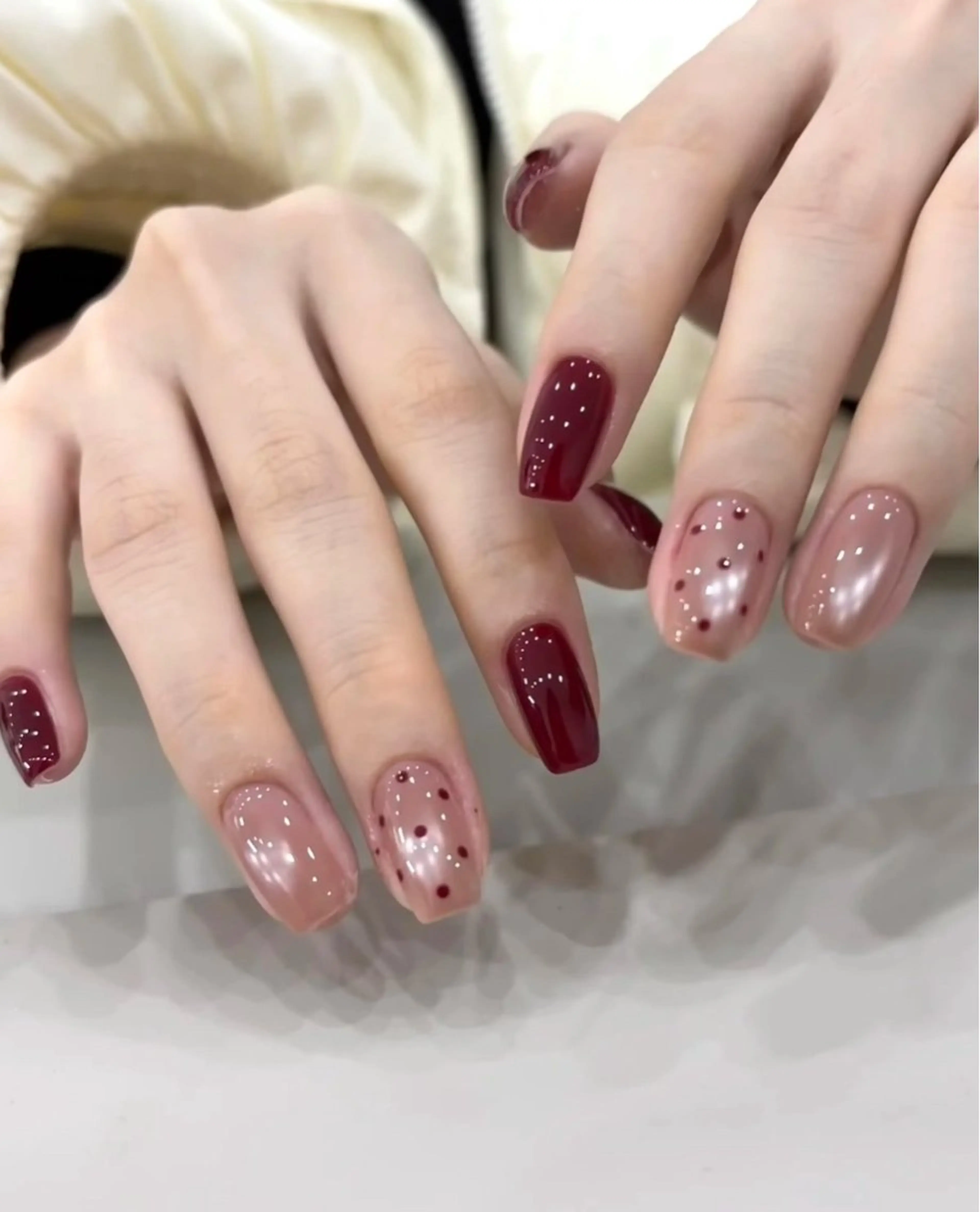 ネイル アートネイル オーロラネイル チークネイル フレンチネイル ガラスフレンチ ハンドネイル 🎀🎀YooLi Nail Salonのネイルデザイン