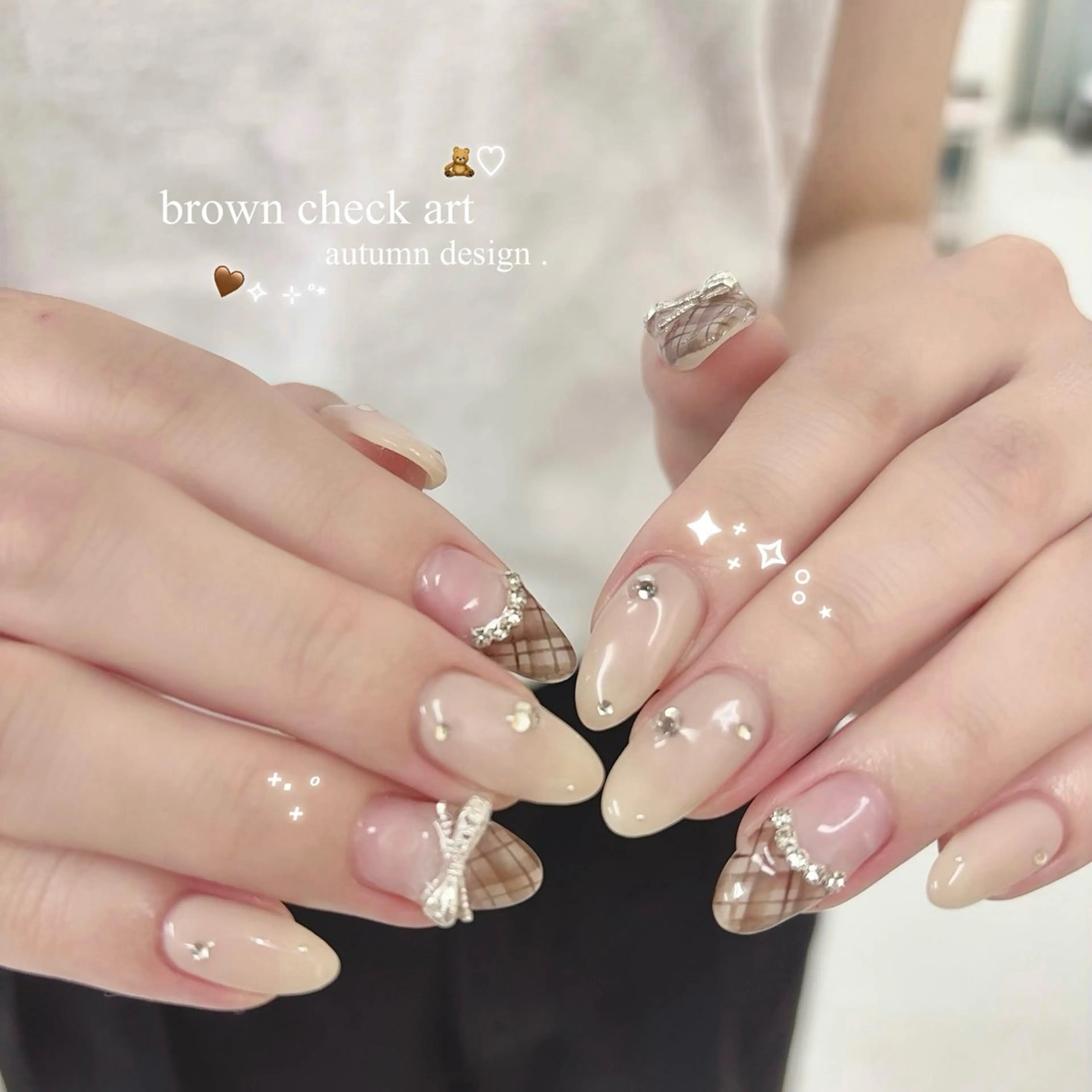 ネイル リボン ハンドネイル Arowa 伊田のネイルデザイン