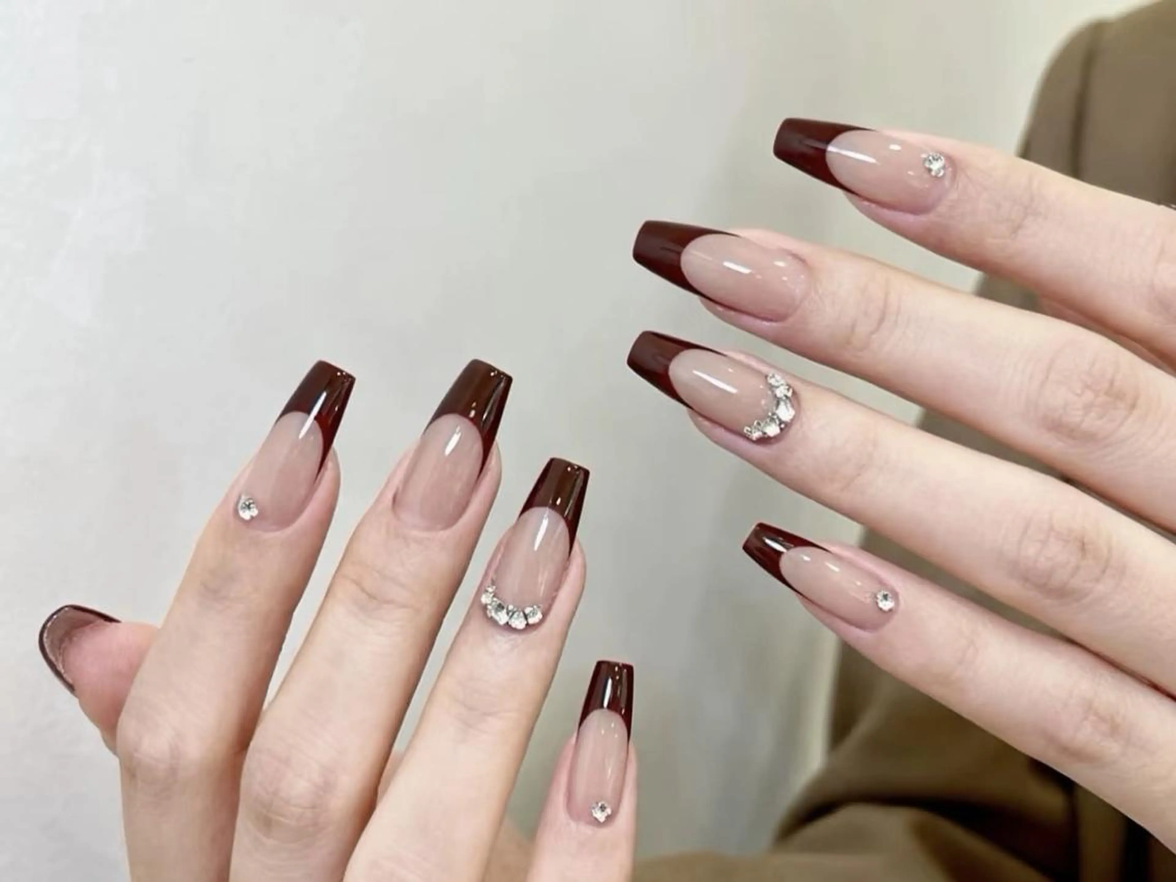 ネイル ボルドー カジュアル フレンチネイル ロングネイル シンプルネイル ハンドネイル ハンドケア 🎀Sense Nail池袋店🎀のネイルデザイン