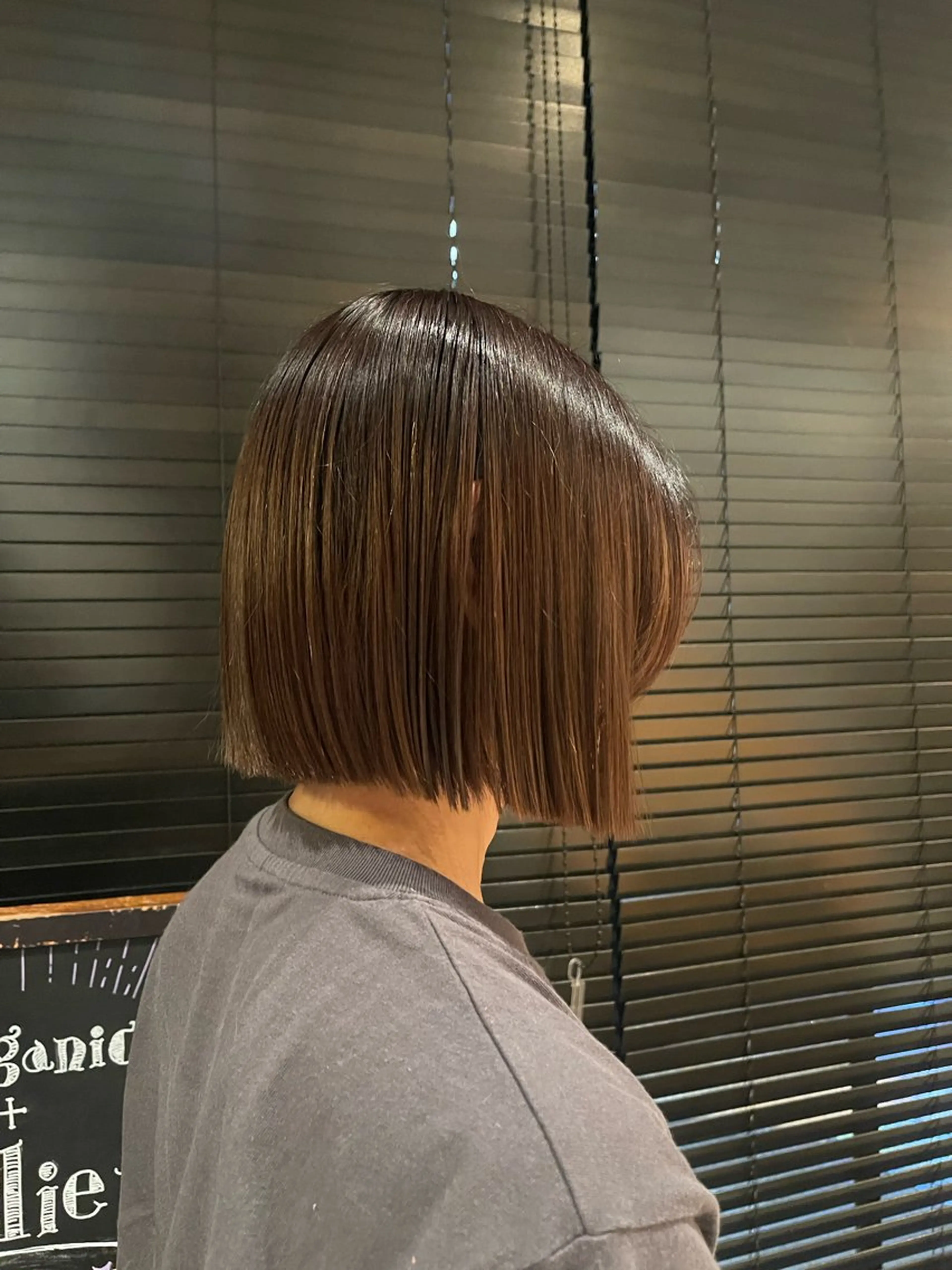 ミディアム rin 🖤〈大宮〉のヘアスタイル